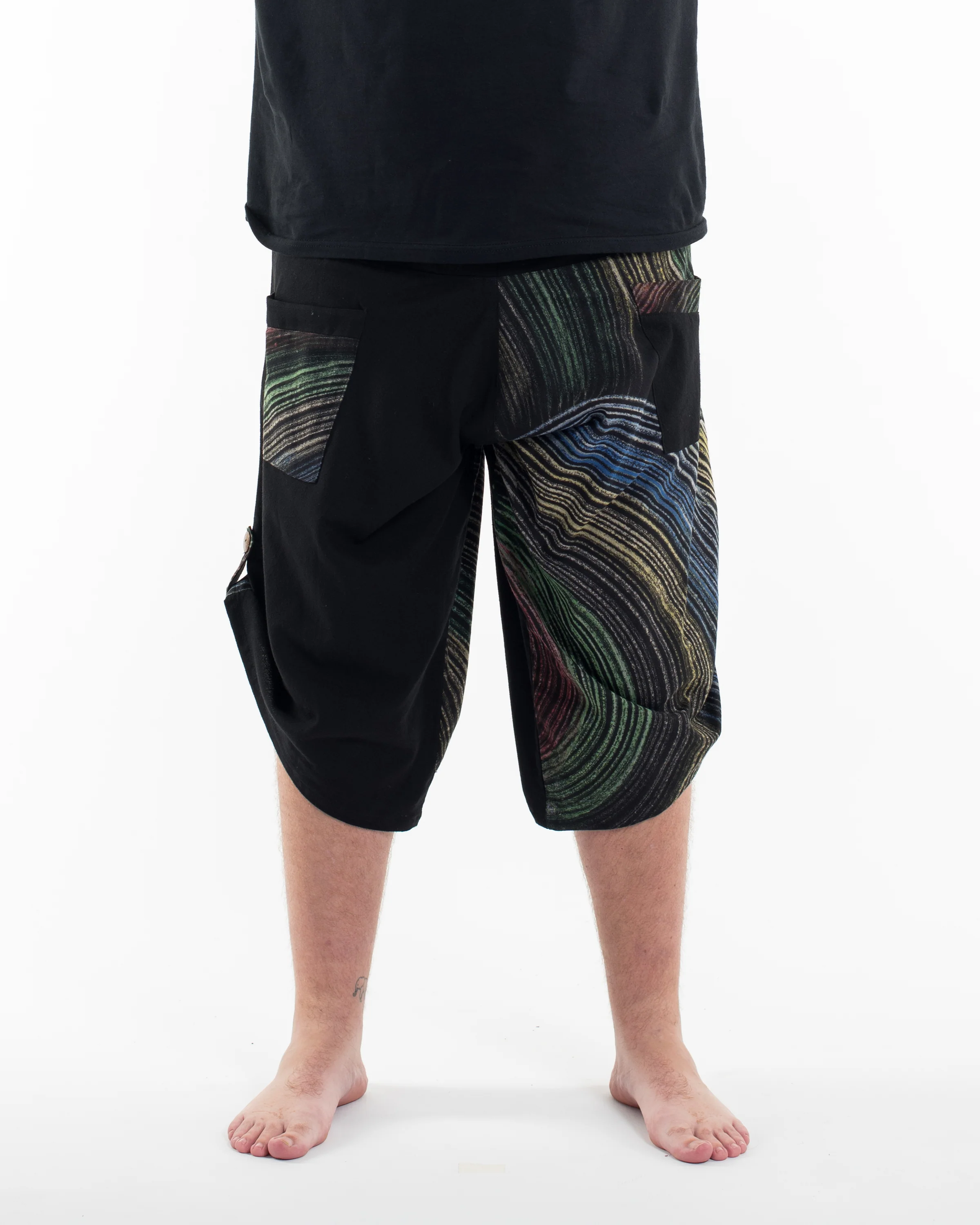 Plus Size Two Tone Rainbow Prints Men's Three Quarter Pants in Black