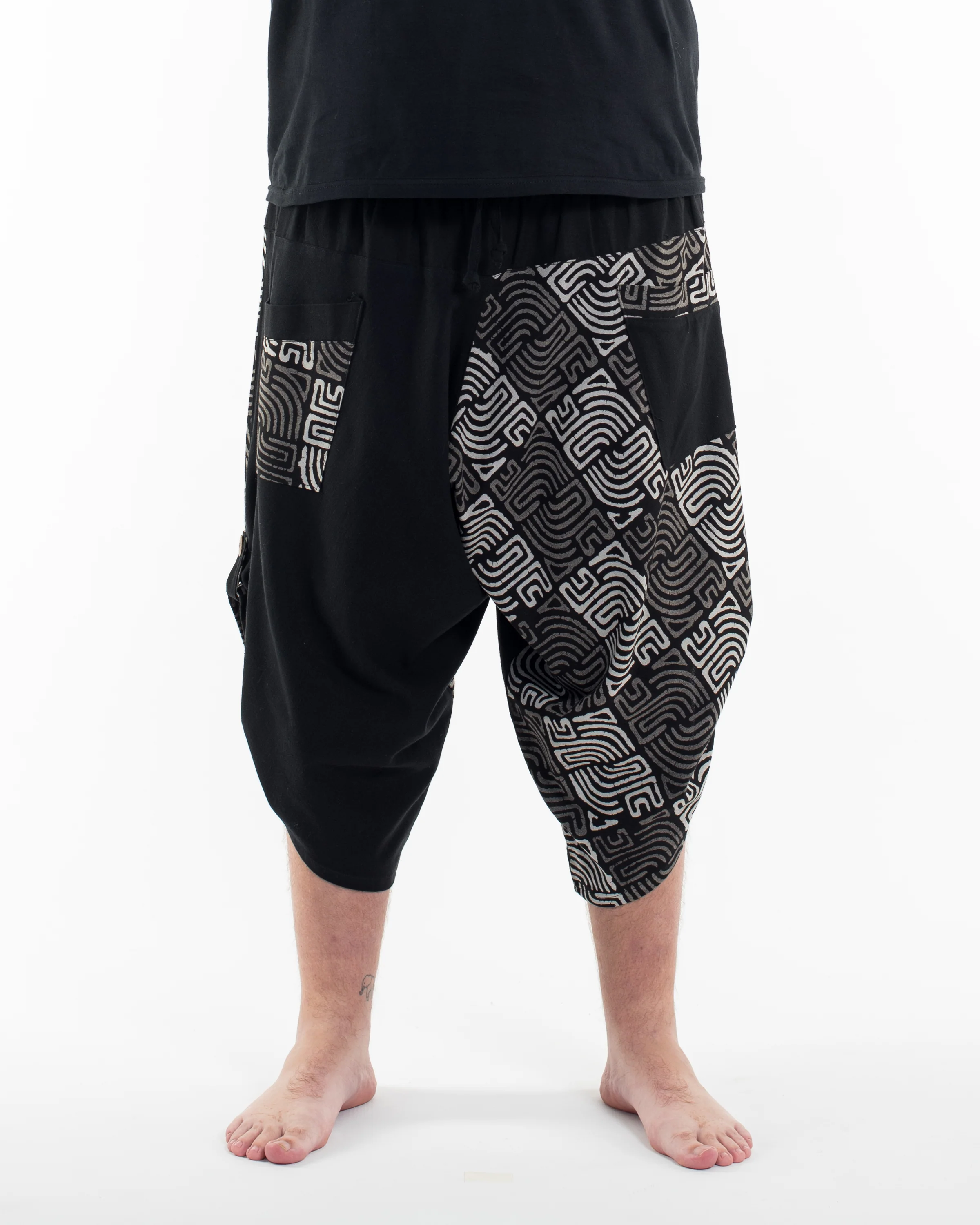 Plus Size Two Tone Maze Prints Men's Three Quarter Pants in Black