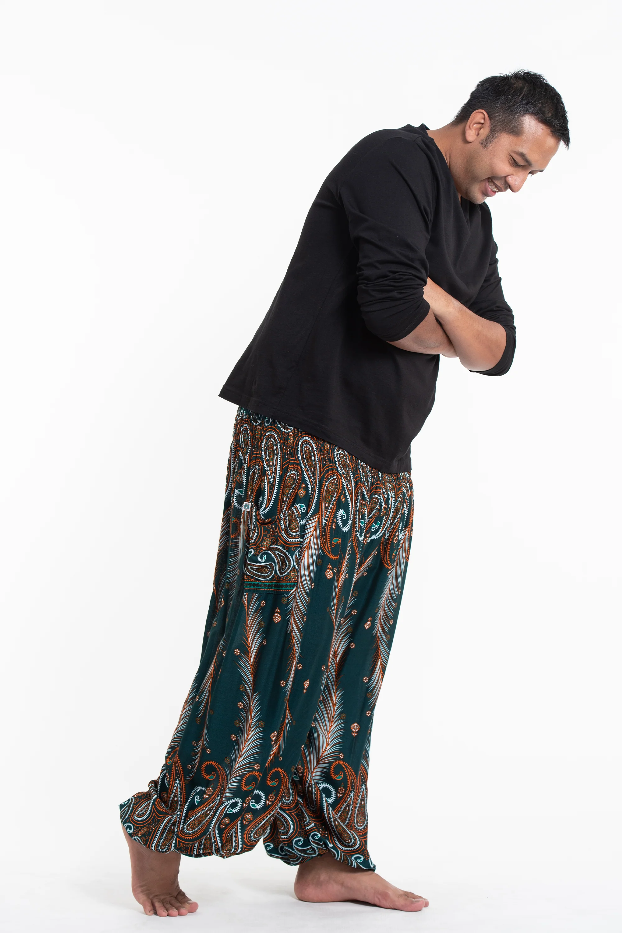 1131-Plus-Size-Paisley-Feathers-Men-s-Harem-Pants-in-Green-3.webp Plus Size Paisley Feathers Men's Harem Pants in Green