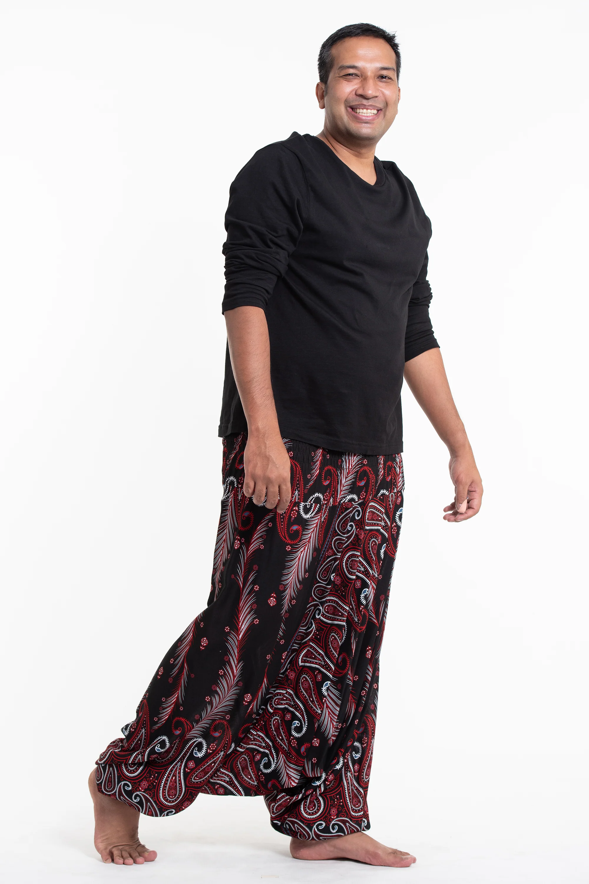 1132-Plus-Size-Paisley-Feathers-Drop-Crotch-Men-s-Harem-Pants-in-Black-3.webp Plus Size Paisley Feathers Drop Crotch Men's Harem Pants in Black