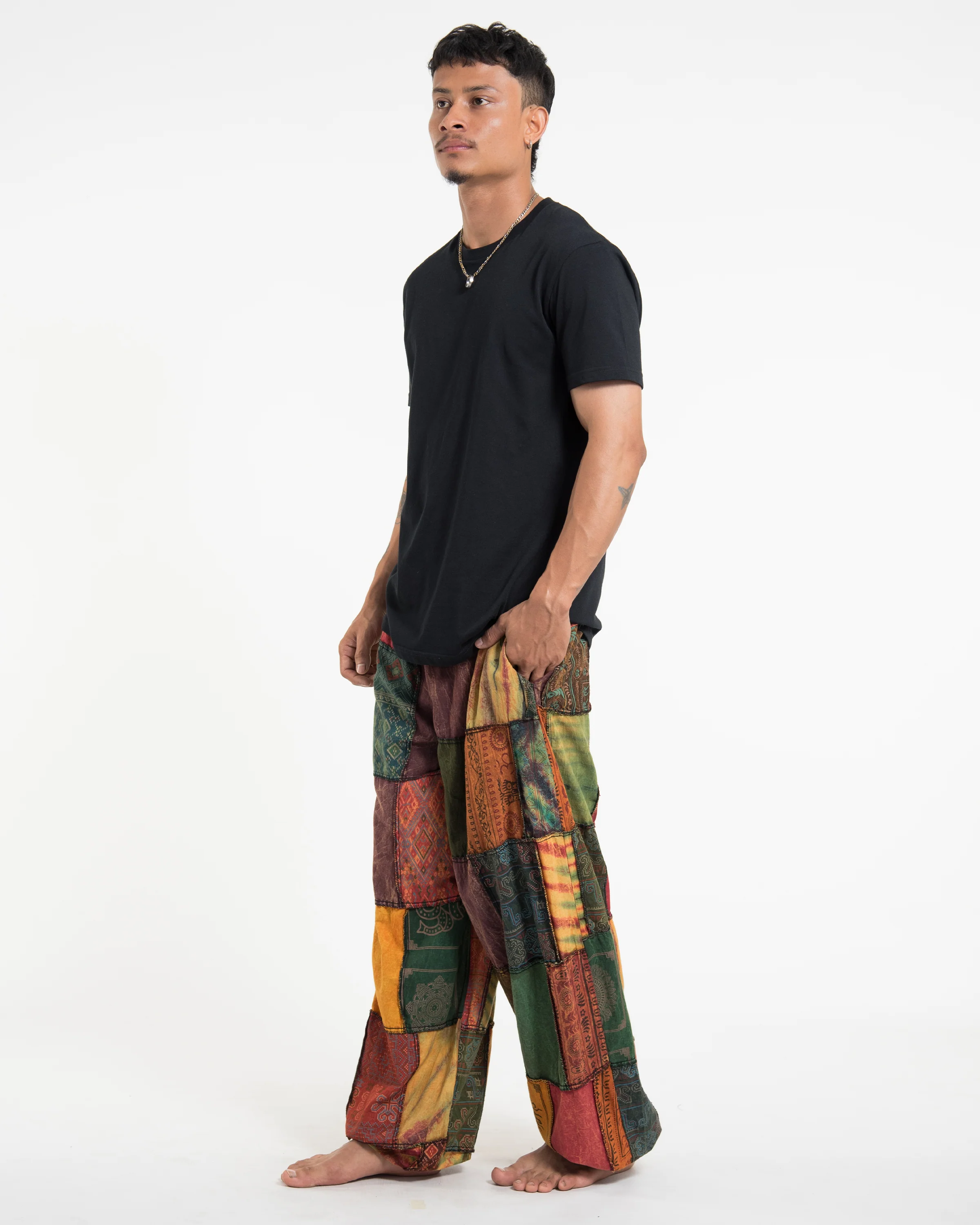 1200-Men-s-Patchwork-Stone-Washed-Balloon-Cotton-Pants-in-Red-3.webp Men's Patchwork Stone Washed Balloon Cotton Pants in Red