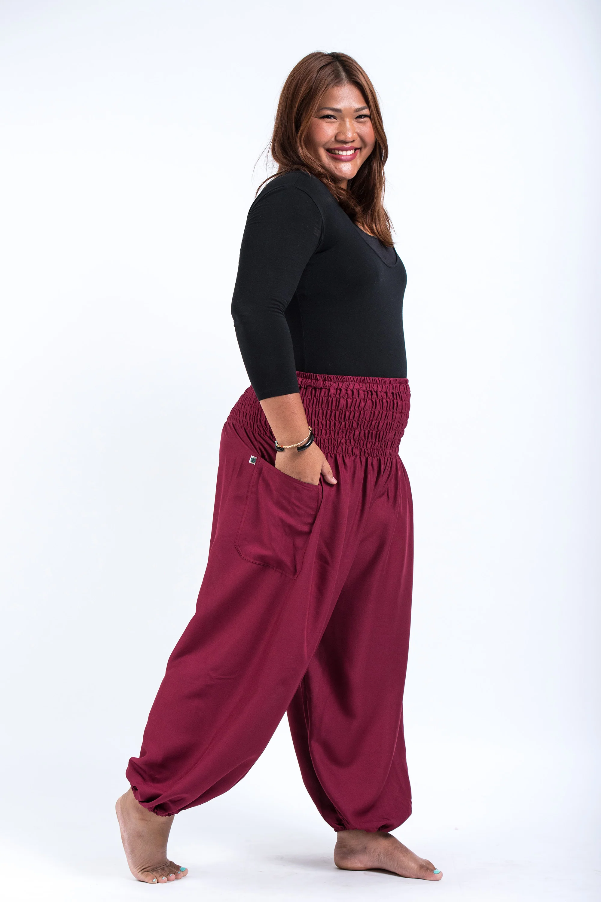 1424-Plus-Size-Solid-Color-Women-s-Harem-Pants-in-Red-3.webp Plus Size Solid Color Women's Harem Pants in Red