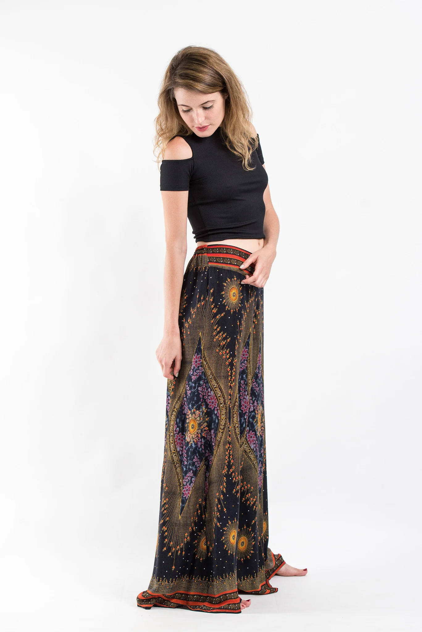 1426-Peacock-Eyes-Palazzo-Style-Harem-Pants-in-Black-3.webp Peacock Eyes Palazzo Style Harem Pants in Black