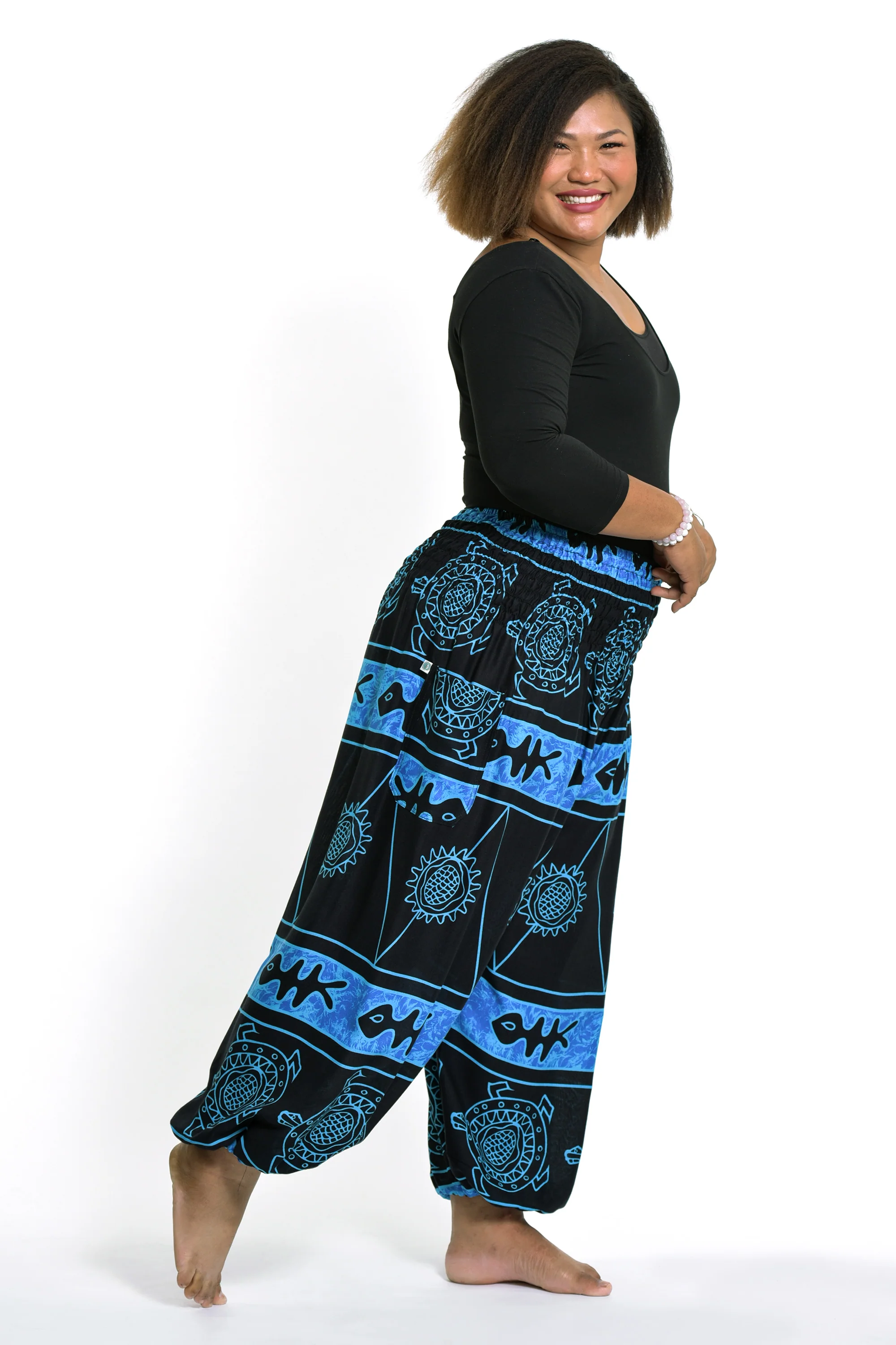 1452-Plus-Size-Turtle-Print-Women-s-Harem-Pants-in-Blue-2.webp Plus Size Turtle Print Women's Harem Pants in Blue