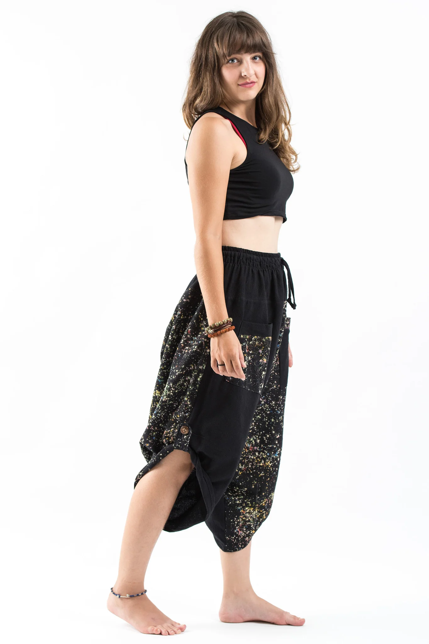 1476-Two-Tone-Splatter-Prints-Women-s-Three-Quarter-Pants-in-Black-3.webp Two Tone Splatter Prints Women's Three Quarter Pants in Black