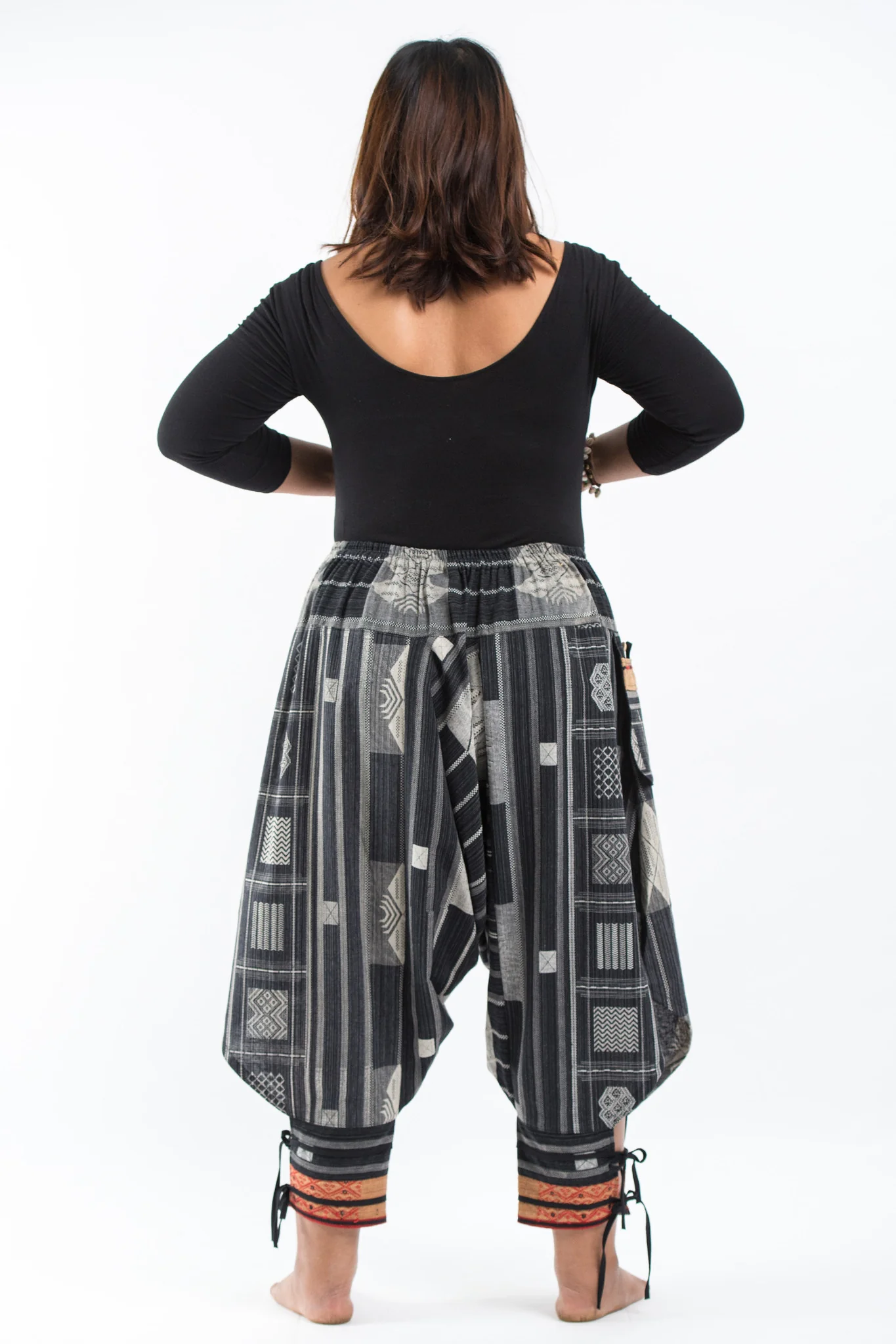 1482-Plus-Size-Thai-Hill-Tribe-Fabric-Women-Harem-Pants-with-Ankle-Straps-in-Black-6.webp Plus Size Thai Hill Tribe Fabric Women Harem Pants with Ankle Straps in Black