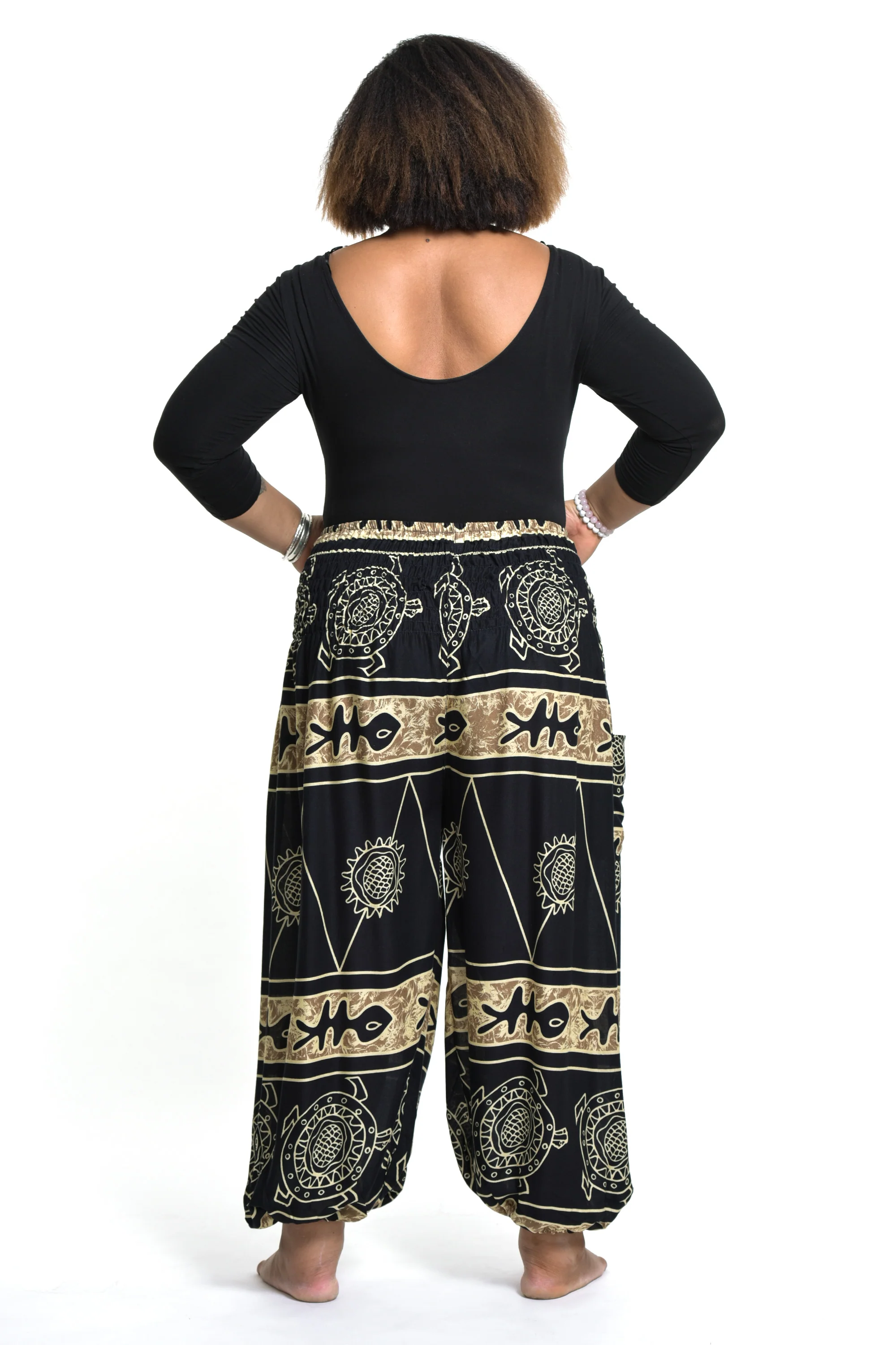 1485-Plus-Size-Turtle-Print-Women-s-Harem-Pants-in-Gold-5.webp Plus Size Turtle Print Women's Harem Pants in Gold