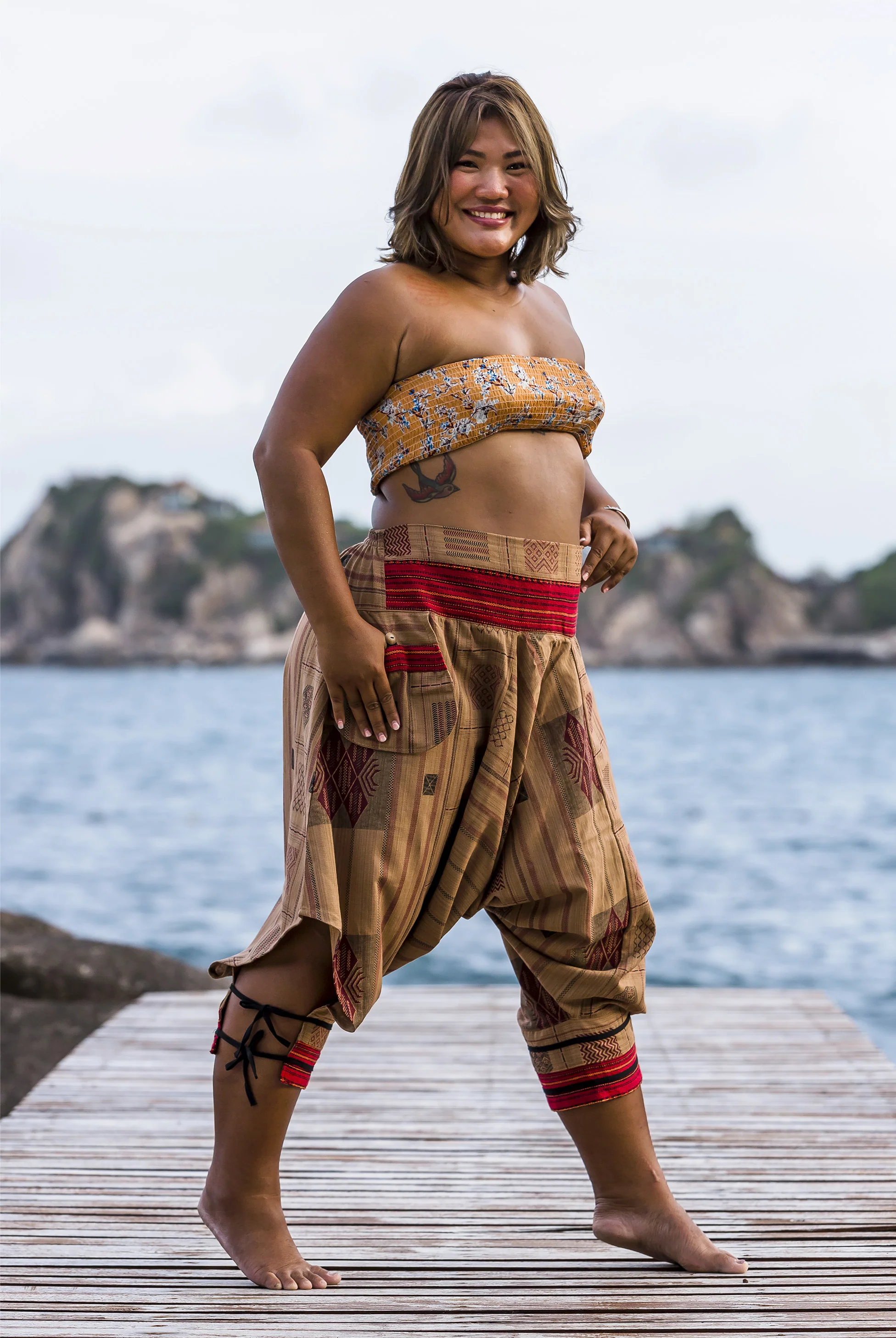 1487-Plus-Size-Thai-Hill-Tribe-Fabric-Women-Harem-Pants-with-Ankle-Straps-in-Beige-3.webp Plus Size Thai Hill Tribe Fabric Women Harem Pants with Ankle Straps in Beige