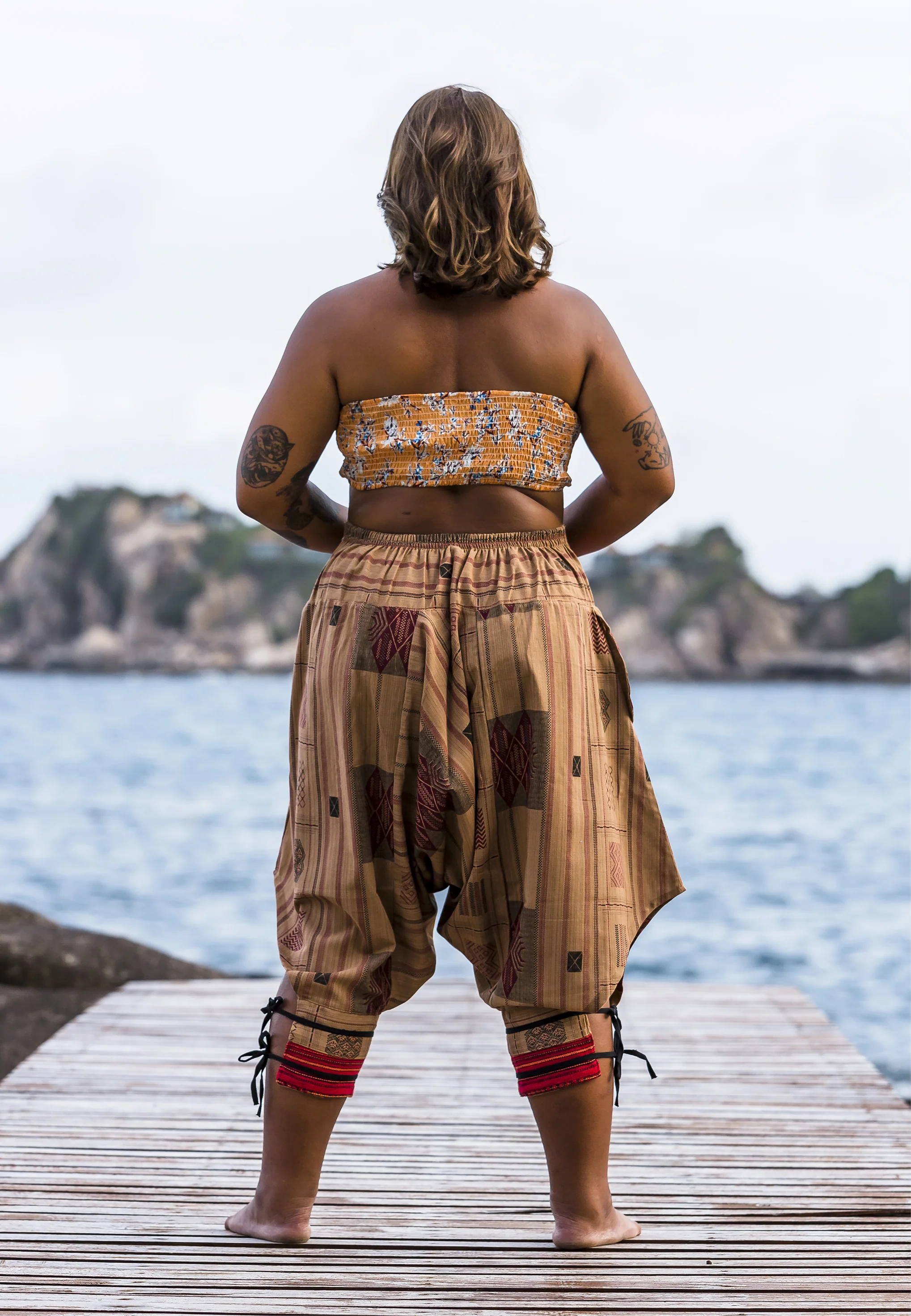 1487-Plus-Size-Thai-Hill-Tribe-Fabric-Women-Harem-Pants-with-Ankle-Straps-in-Beige-4.webp Plus Size Thai Hill Tribe Fabric Women Harem Pants with Ankle Straps in Beige