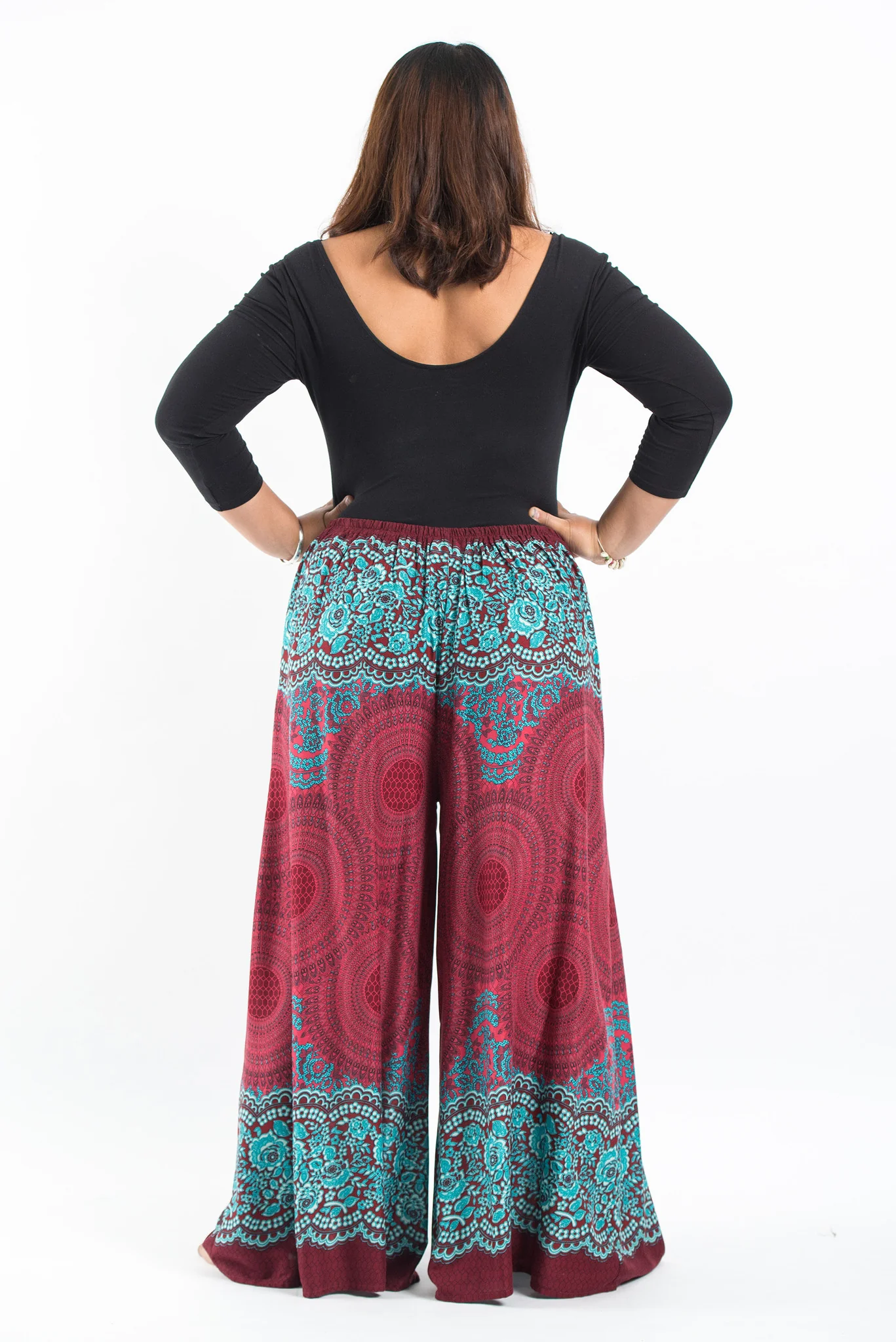1492-Plus-Size-Geometric-Mandalas-Palazzo-Style-Harem-Pants-in-Red-4.webp Plus Size Geometric Mandalas Palazzo Style Harem Pants in Red