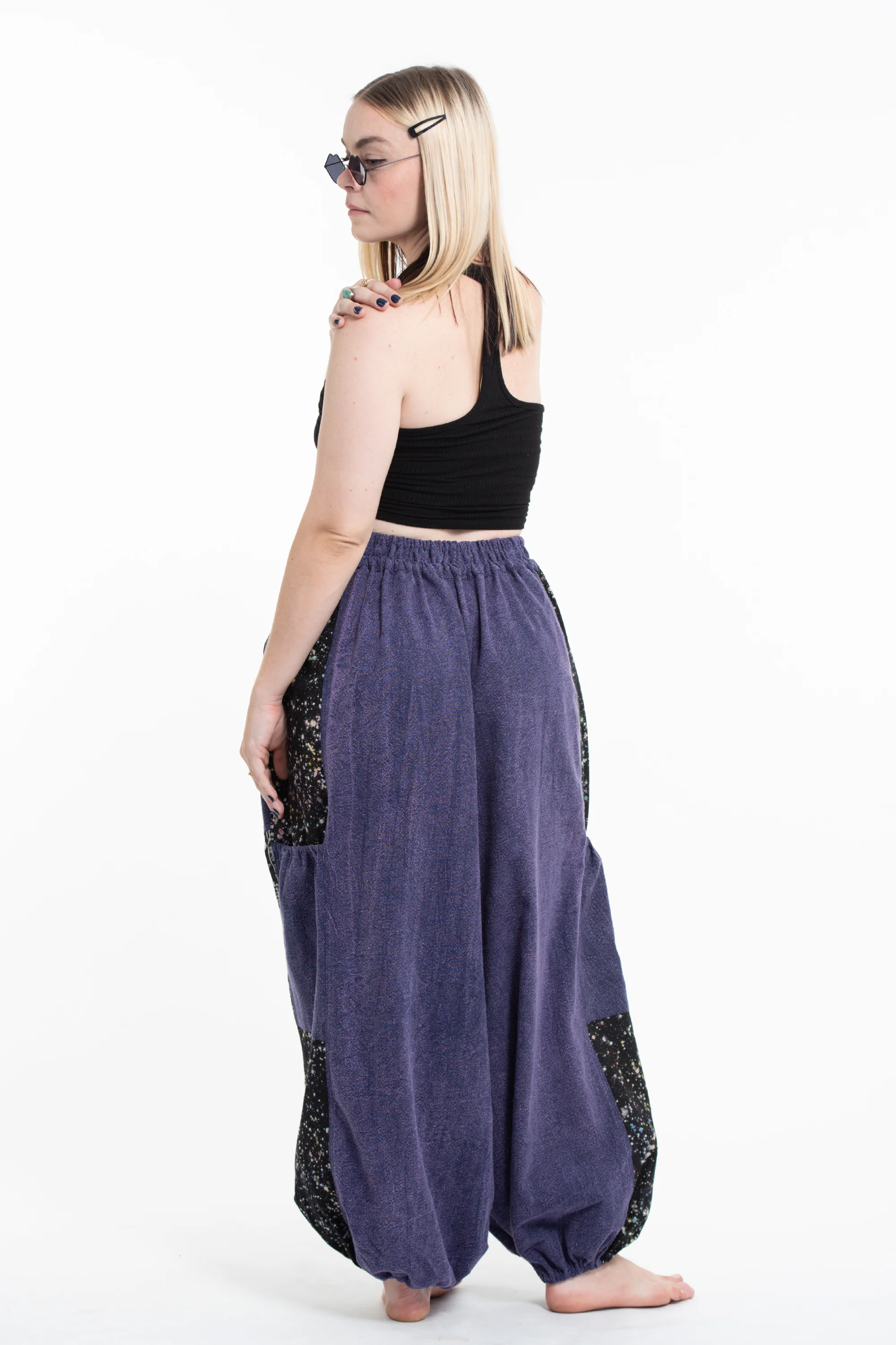 1569-Stone-Washed-Patchwork-Women-Unisex-Pants-in-Blue-4.webp Stone Washed Patchwork Women Unisex Pants in Blue