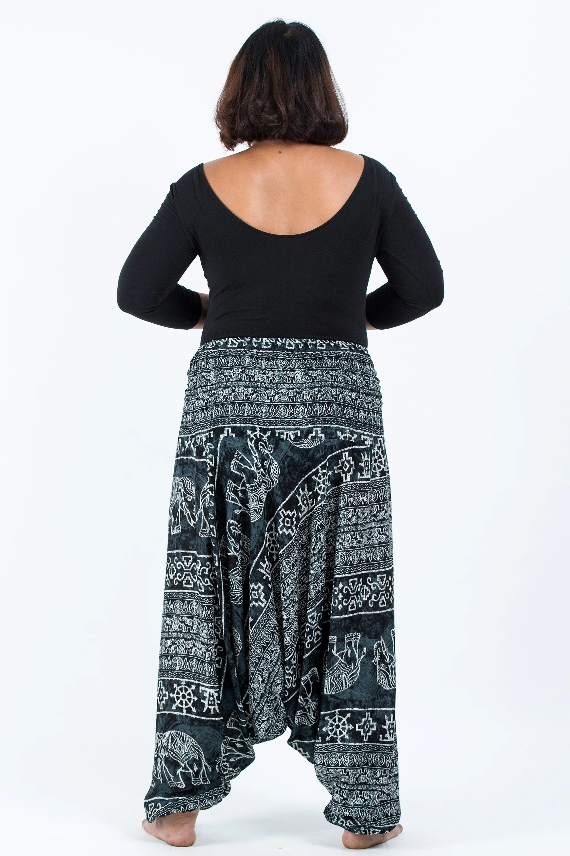 1577-Plus-Size-Marble-Elephant-2-in-1-Jumpsuit-Elephant-Pants-in-Black-4.webp Plus Size Marble Elephant 2-in-1 Jumpsuit Elephant Pants in Black