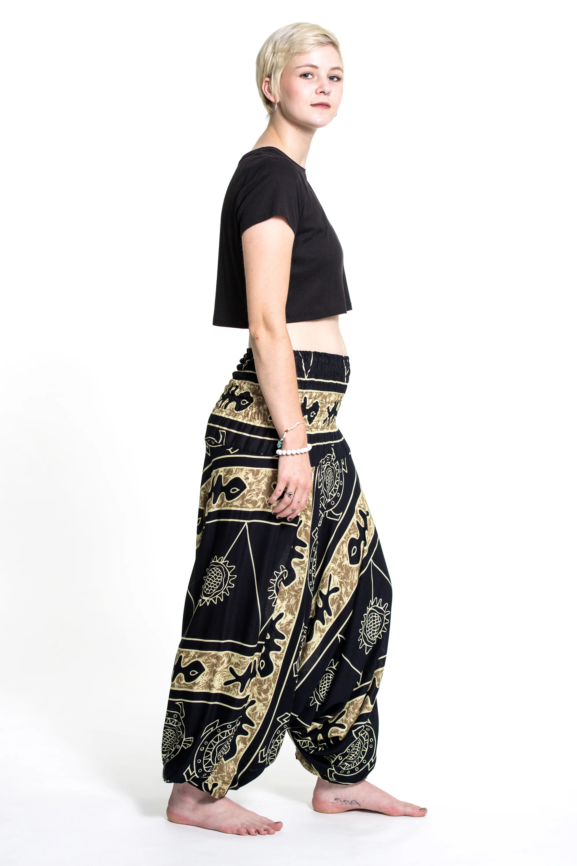 1612-Turtle-Print-2-in-1-Jumpsuit-Harem-Pants-in-Gold-3.webp Turtle Print 2-in-1 Jumpsuit Harem Pants in Gold