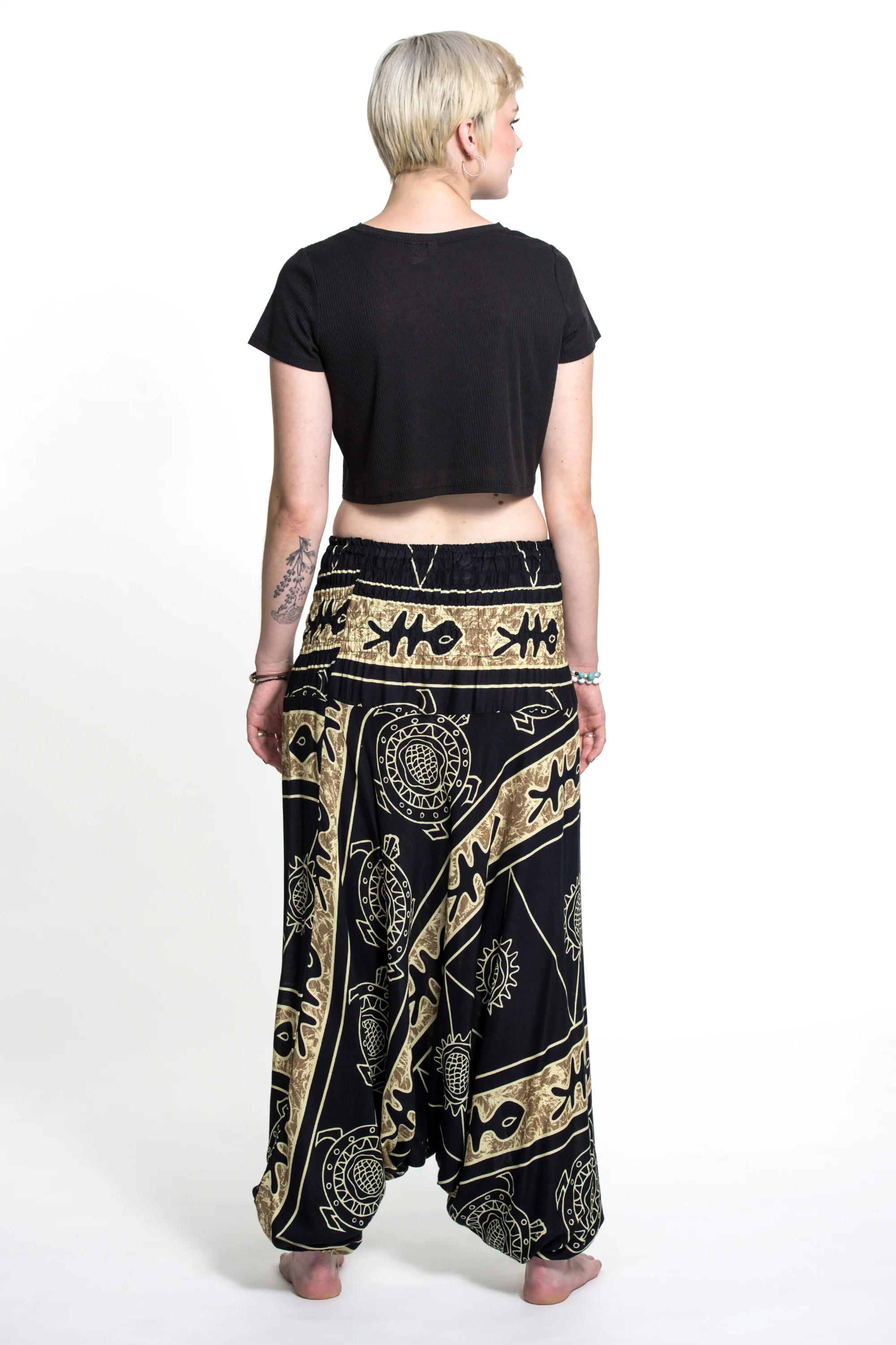 1612-Turtle-Print-2-in-1-Jumpsuit-Harem-Pants-in-Gold-4.webp Turtle Print 2-in-1 Jumpsuit Harem Pants in Gold