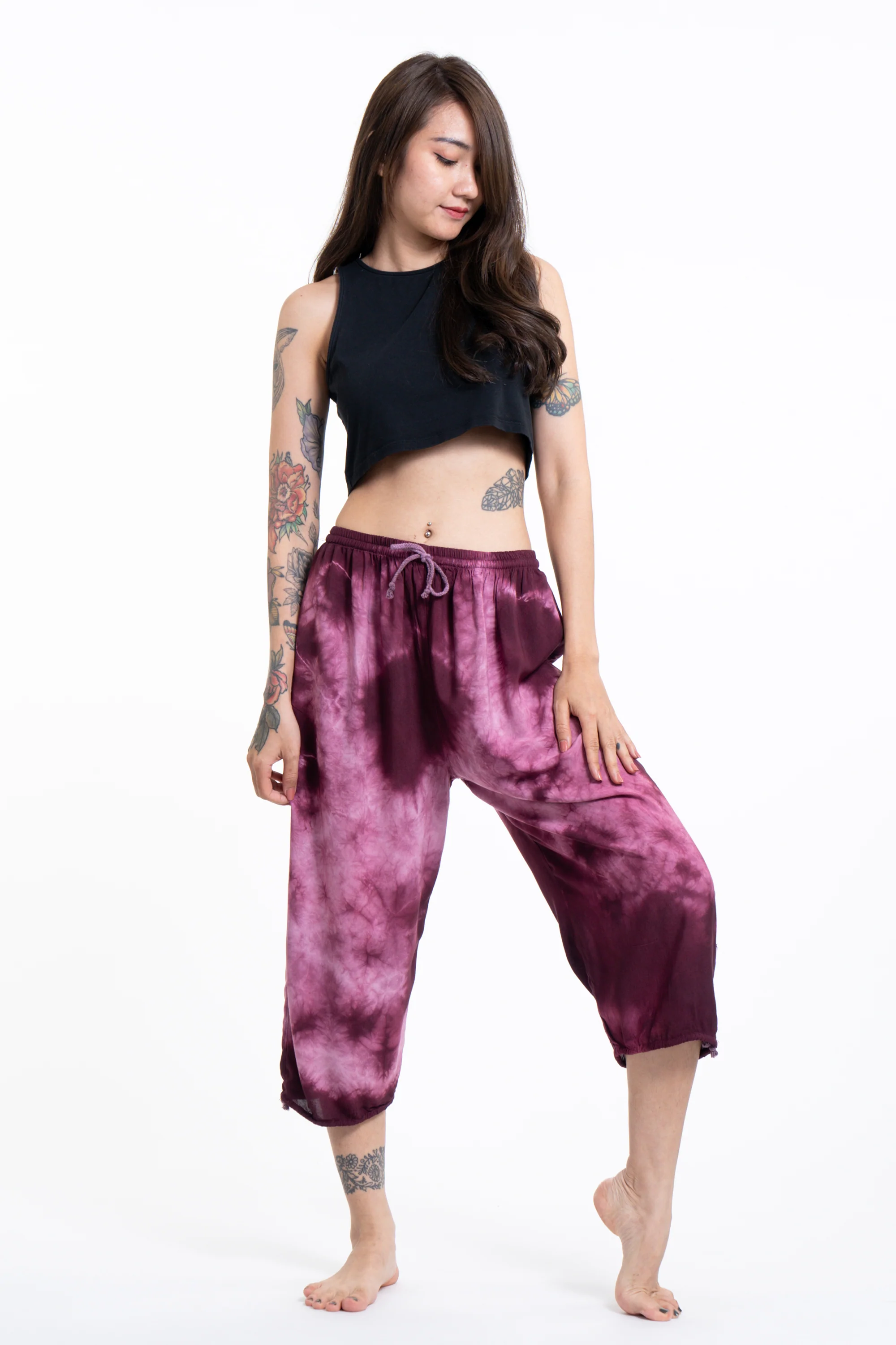 Women's Tie Dye Drawstring Yoga Massage Cropped Pants in Dark Purple