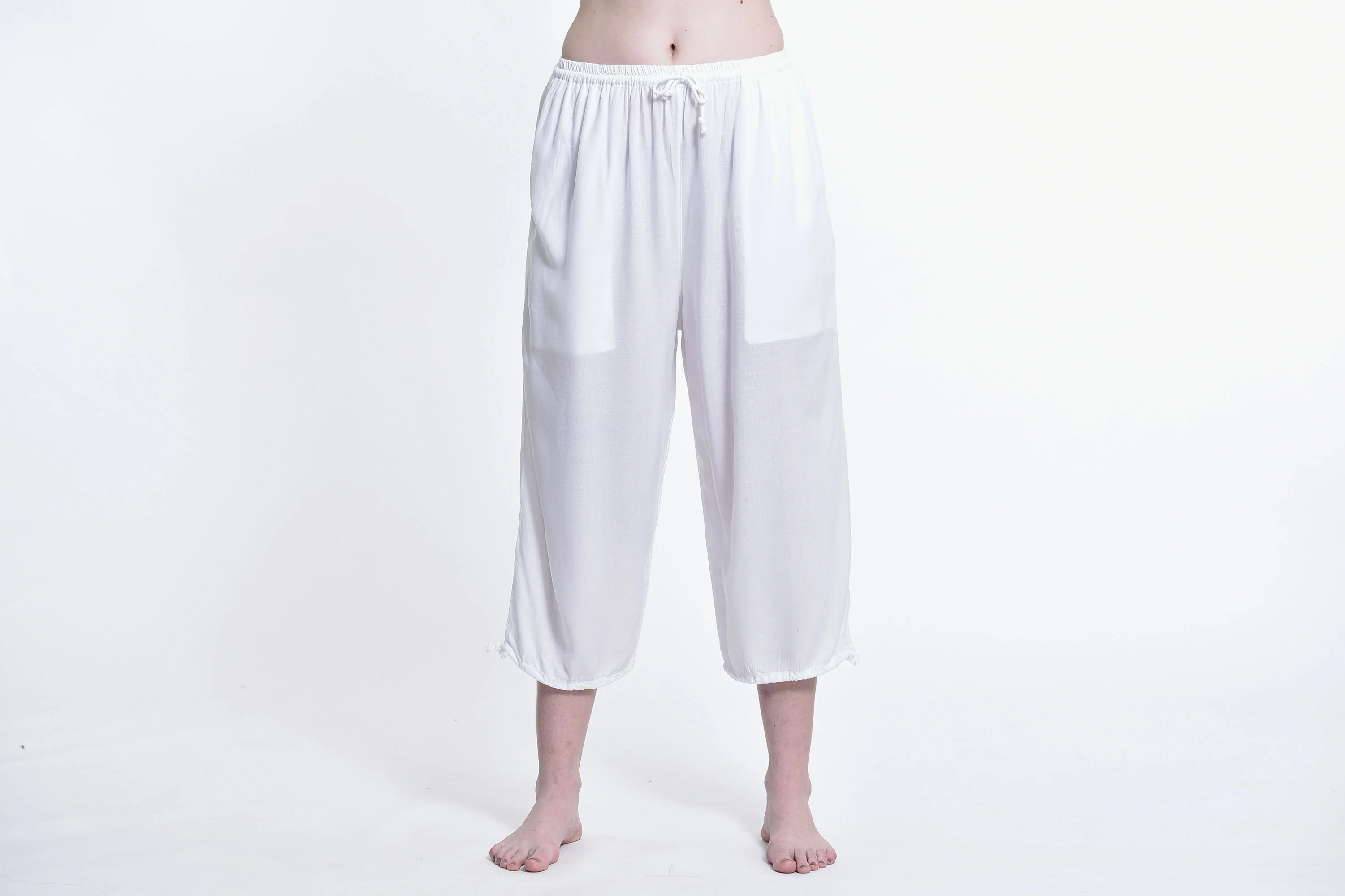 Women's Drawstring Yoga Massage Cropped Pants in White