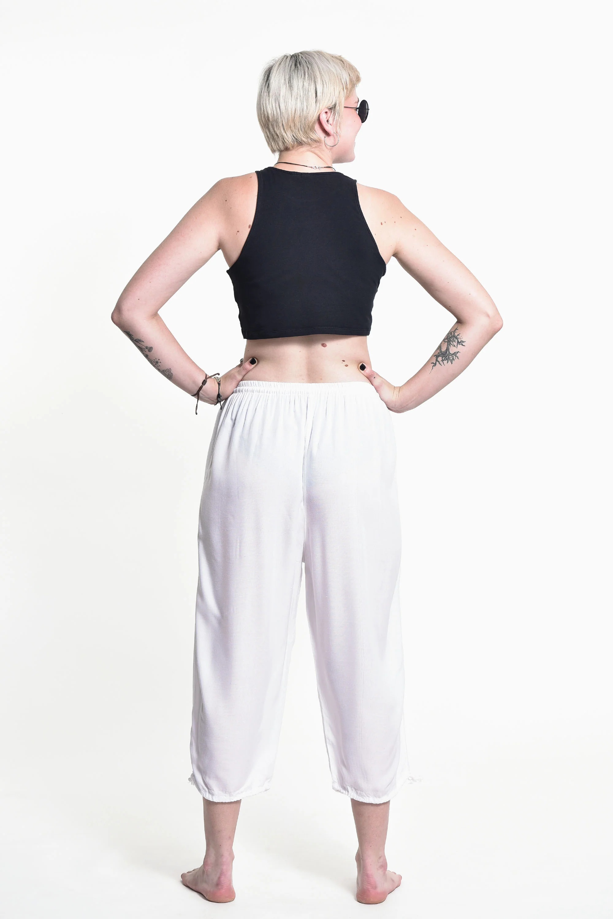 1638-Women-s-Drawstring-Yoga-Massage-Cropped-Pants-in-White-4.webp Women's Drawstring Yoga Massage Cropped Pants in White