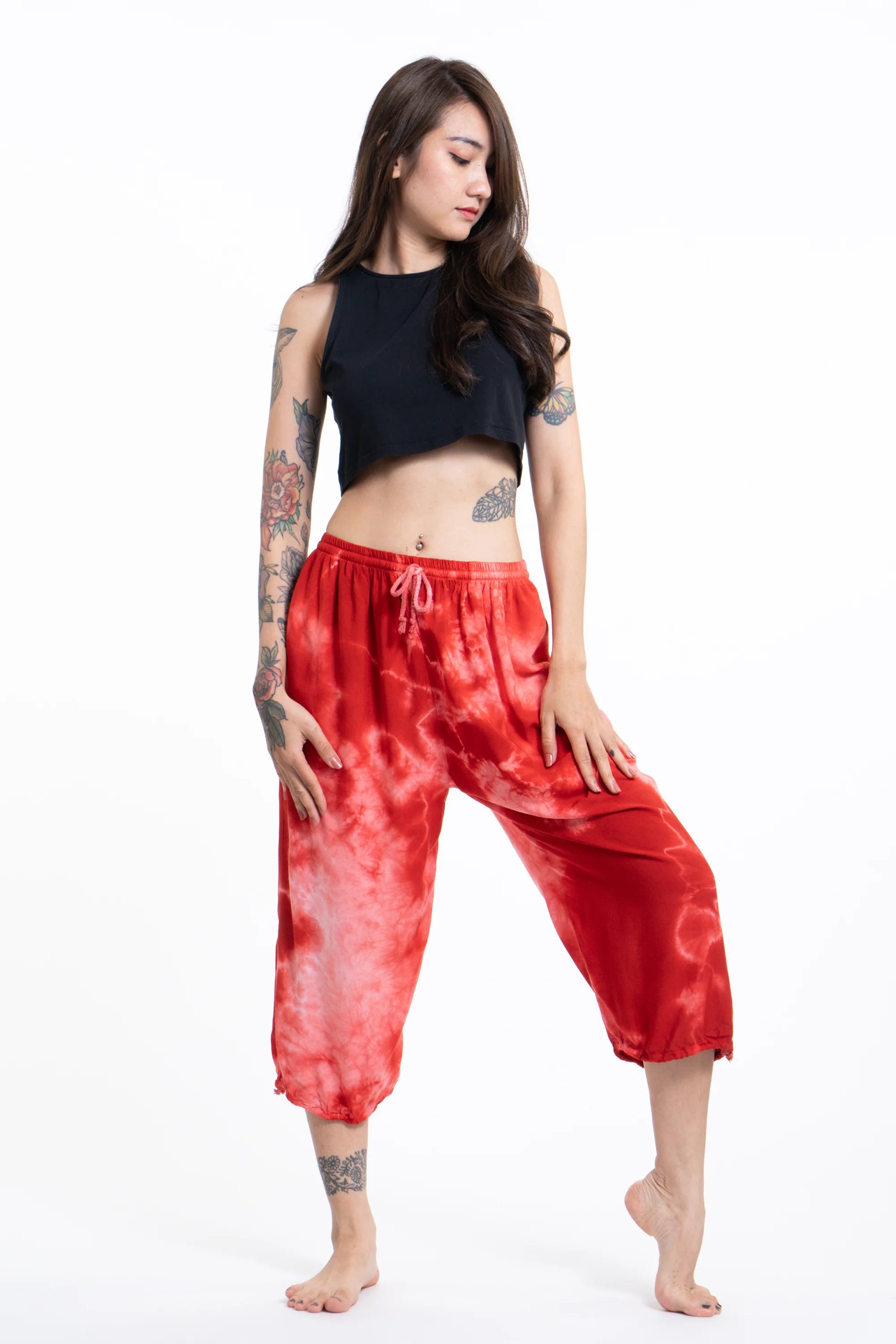 Women's Tie Dye Drawstring Yoga Massage Cropped Pants in Red