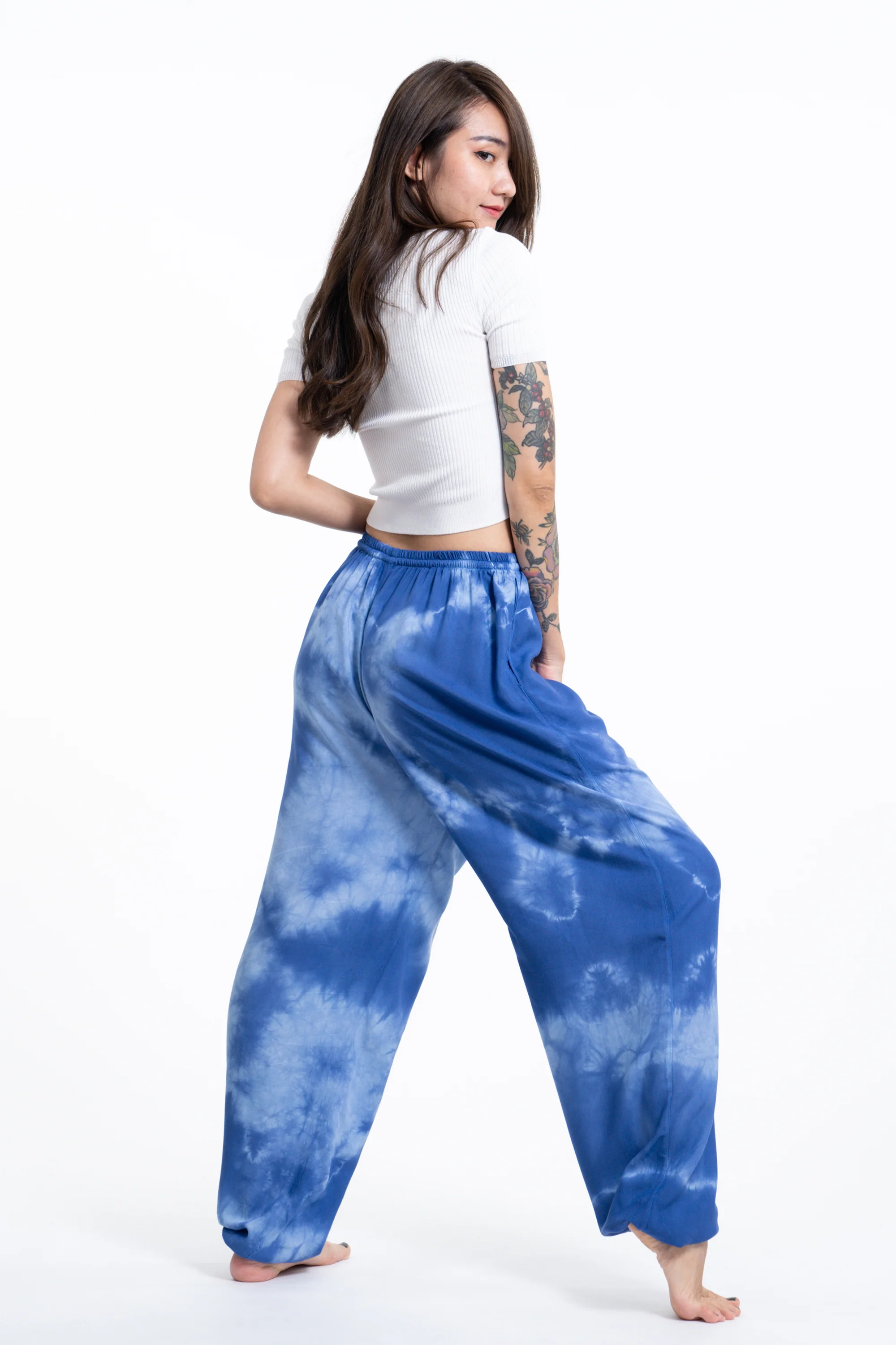 1716-Tie-Dye-Drawstring-Women-s-Yoga-Massage-Pants-in-Blue-3.webp Tie Dye Drawstring Women's Yoga Massage Pants in Blue