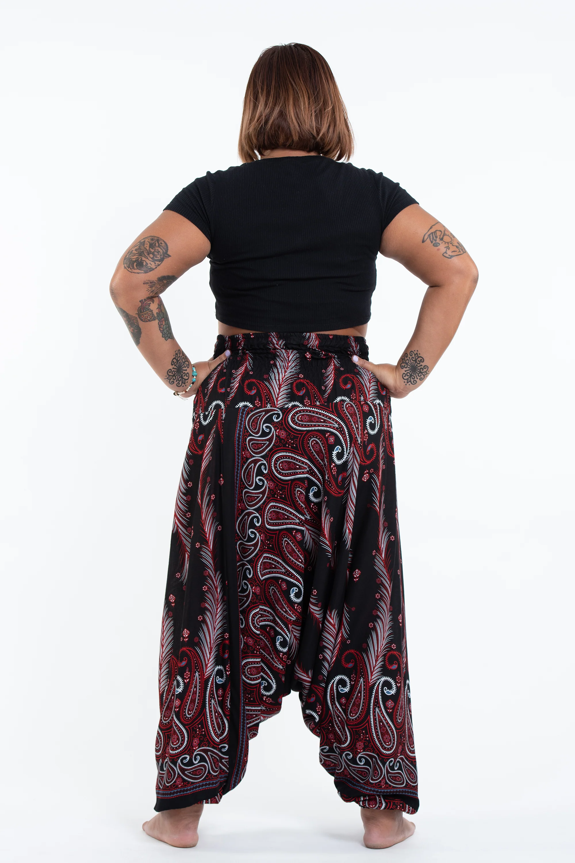 1754-Plus-Size-Paisley-Feathers-2-in-1-Jumpsuit-Harem-Pants-in-Black-4.webp Plus Size Paisley Feathers 2-in-1 Jumpsuit Harem Pants in Black