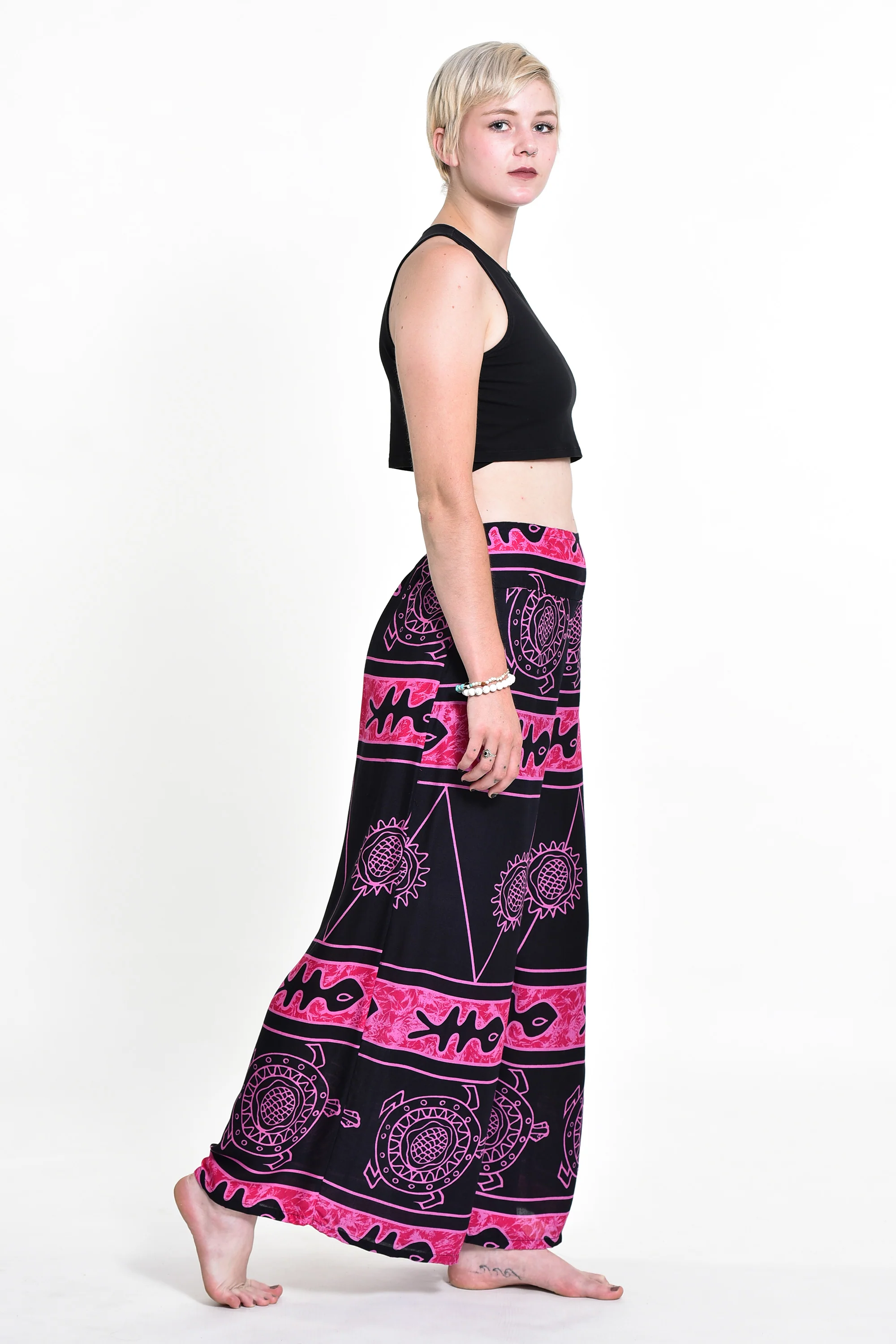 1762-Turtle-Print-Palazzo-Style-Harem-Pants-in-Pink-3.webp Turtle Print Palazzo Style Harem Pants in Pink