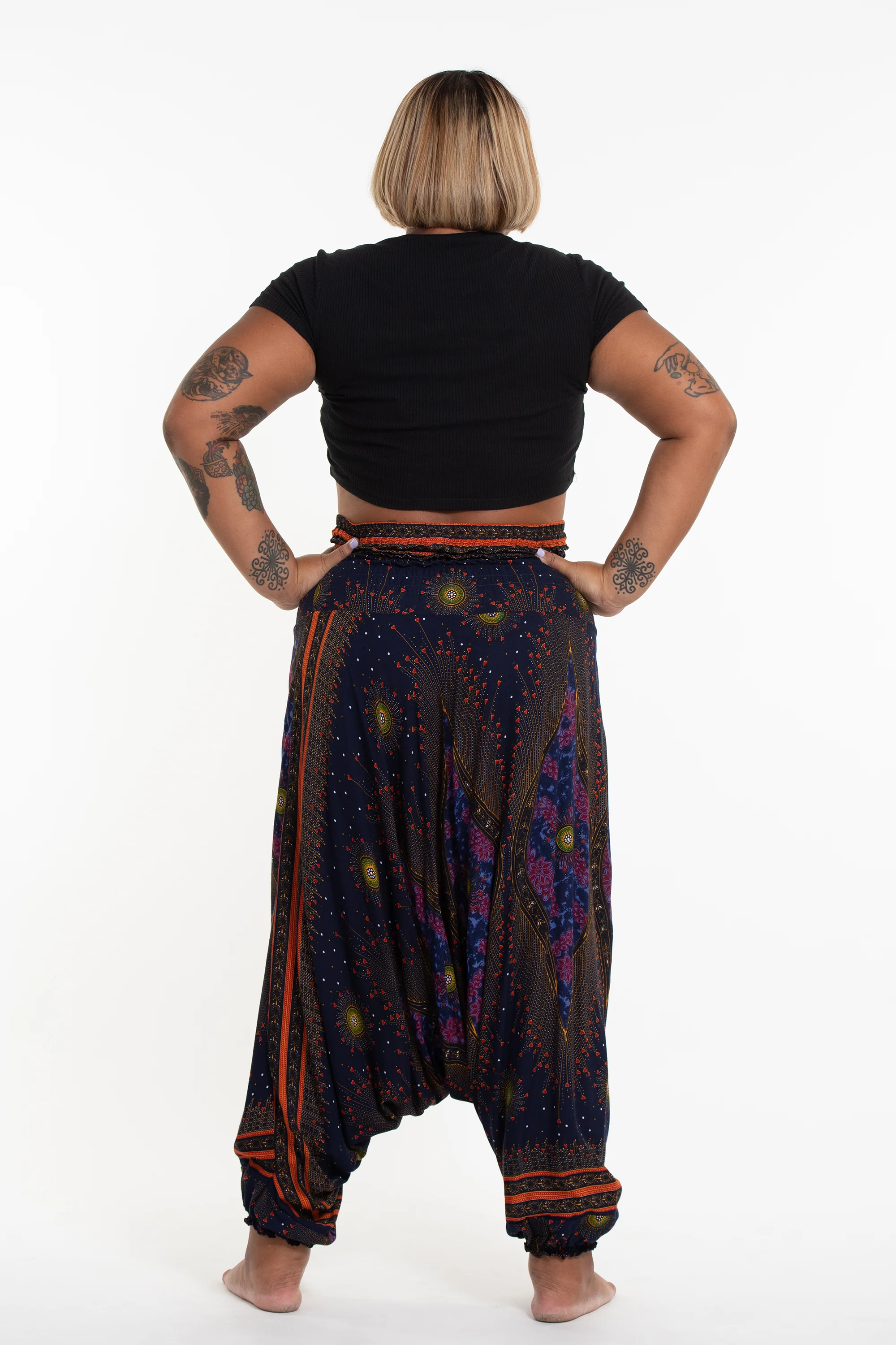 1777-Plus-Size-Peacock-Eyes-2-in-1-Jumpsuit-Harem-Pants-in-Navy-4.webp Plus Size Peacock Eyes 2-in-1 Jumpsuit Harem Pants in Navy