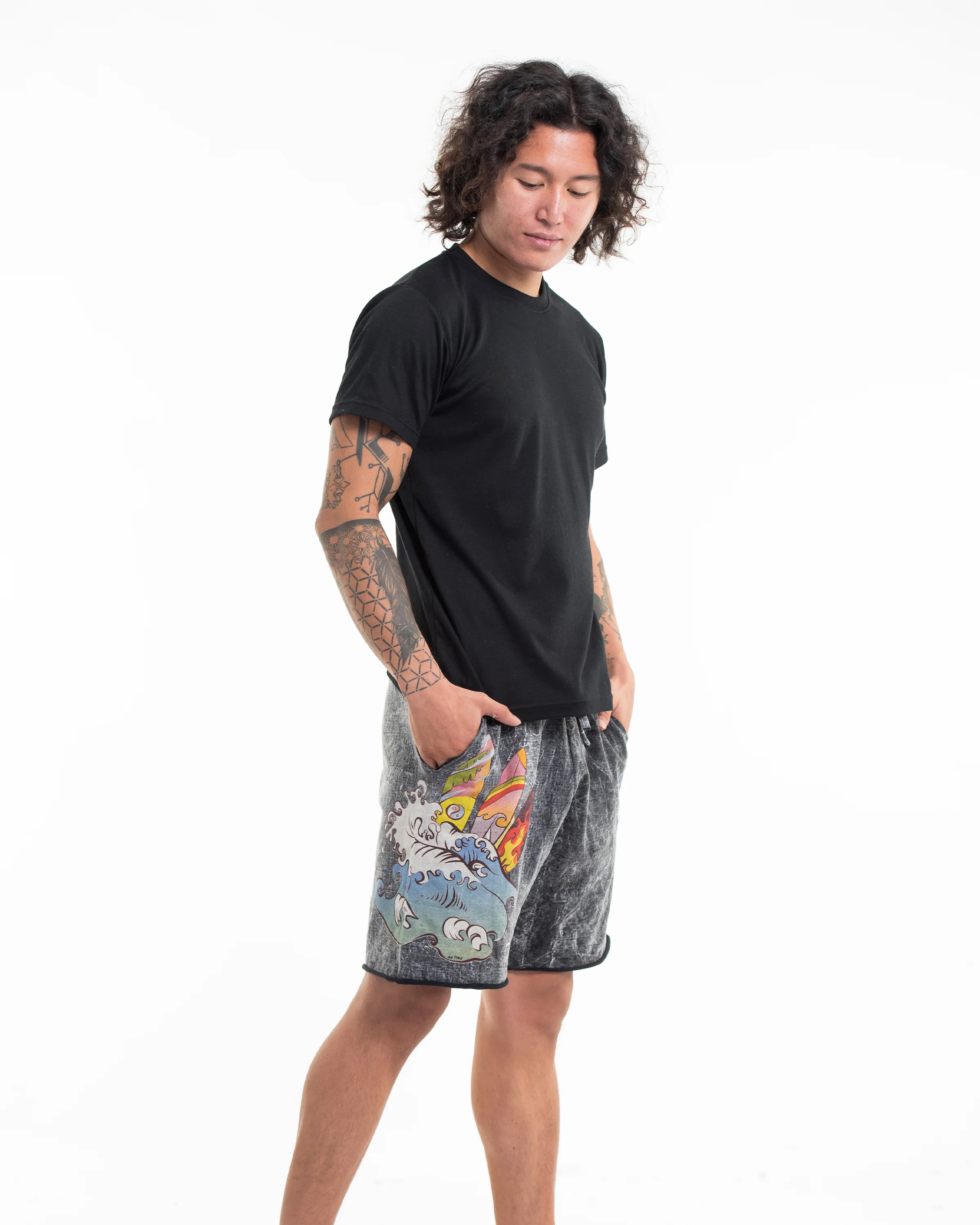1800-Unisex-Wave-Stone-Washed-Shorts-in-Black-4.webp Unisex Wave Stone Washed Shorts in Black