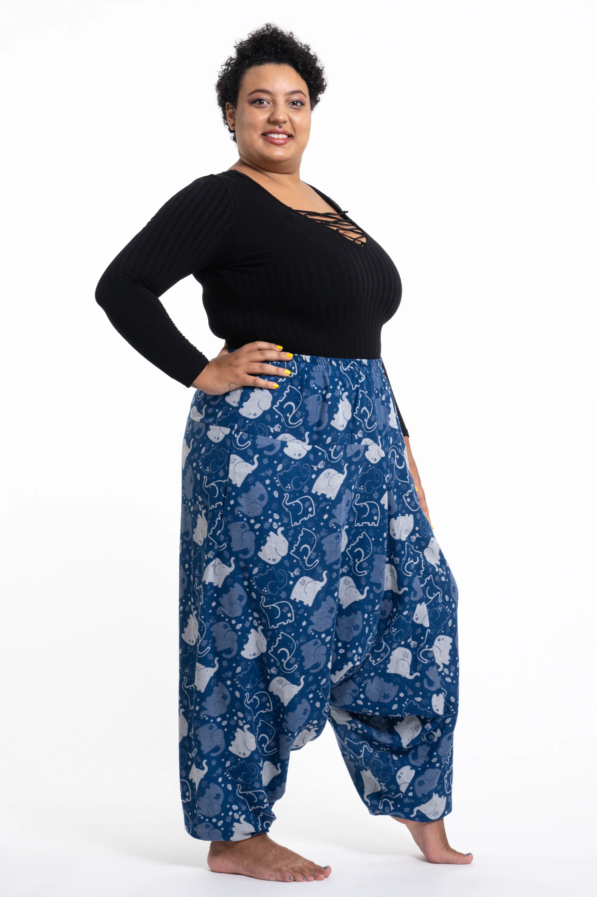 1839-Plus-Size-Elephant-Prints-Women-s-Low-Cut-Cotton-Harem-Pants-in-Indigo-3.webp Plus Size Elephant Prints Women's Low Cut Cotton Harem Pants in Indigo