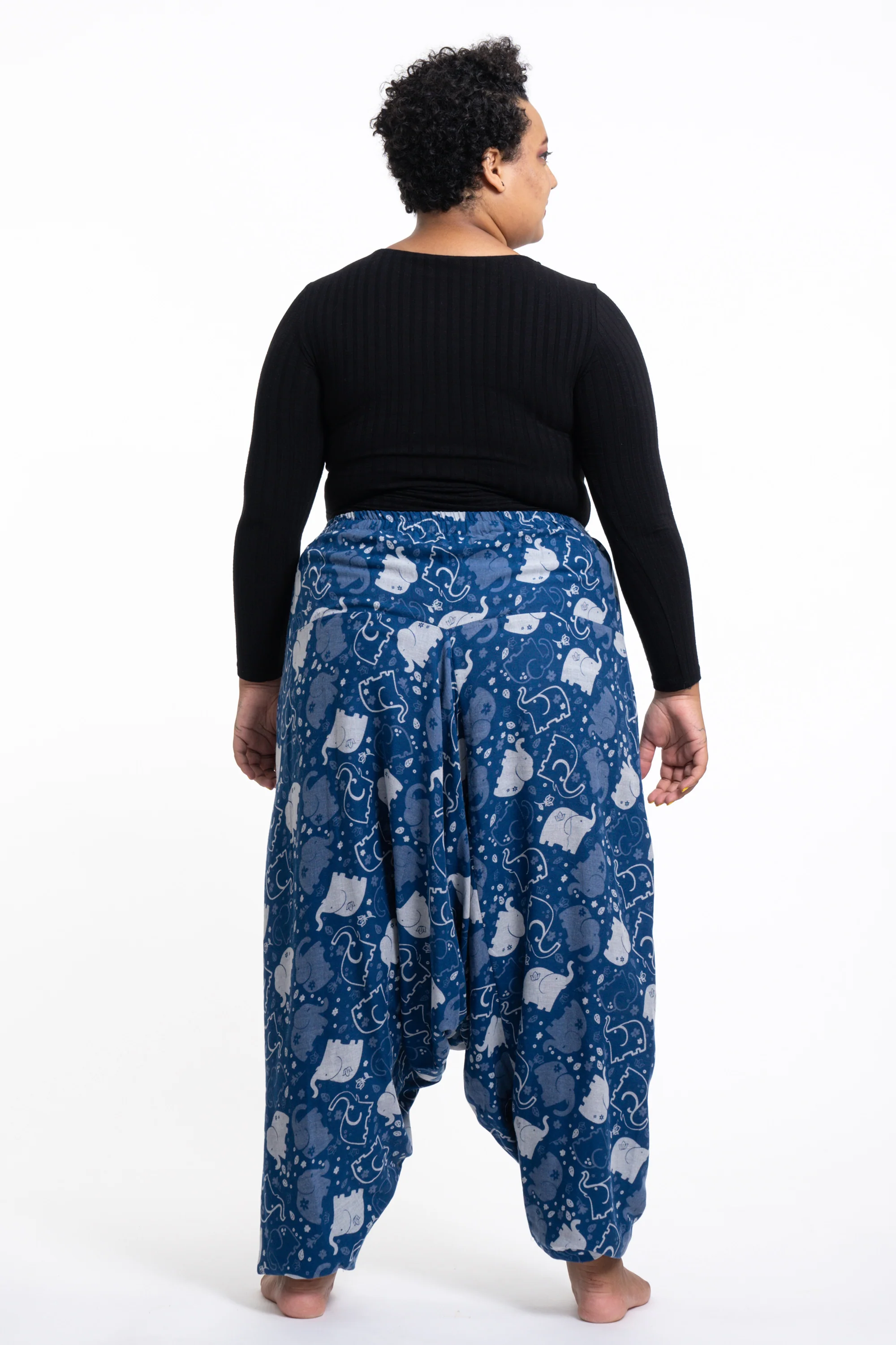 1839-Plus-Size-Elephant-Prints-Women-s-Low-Cut-Cotton-Harem-Pants-in-Indigo-4.webp Plus Size Elephant Prints Women's Low Cut Cotton Harem Pants in Indigo