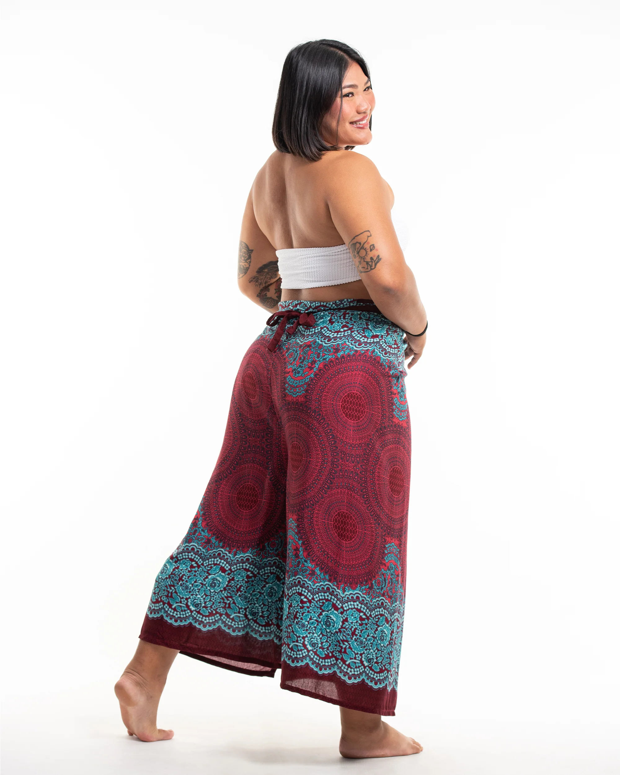 1841-Plus-Size-Geometric-Mandalas-Wrap-Palazzo-Style-Harem-Pants-in-Red-3.webp Plus Size Geometric Mandalas Wrap Palazzo Style Harem Pants in Red