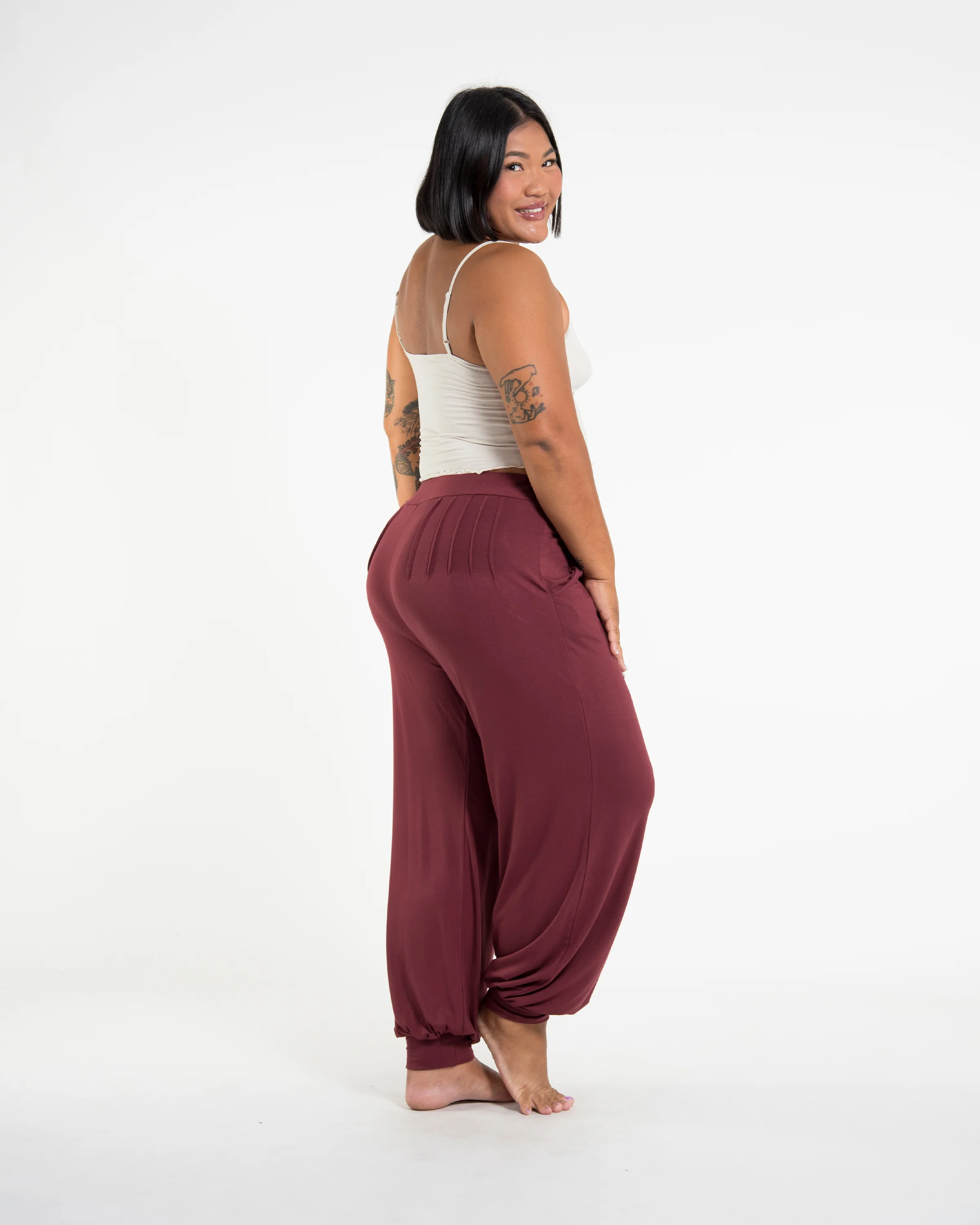 1889-Plus-Size-Cotton-Women-Harem-Pants-in-Solid-Maroon-3.webp Plus Size Cotton Women Harem Pants in Solid Maroon