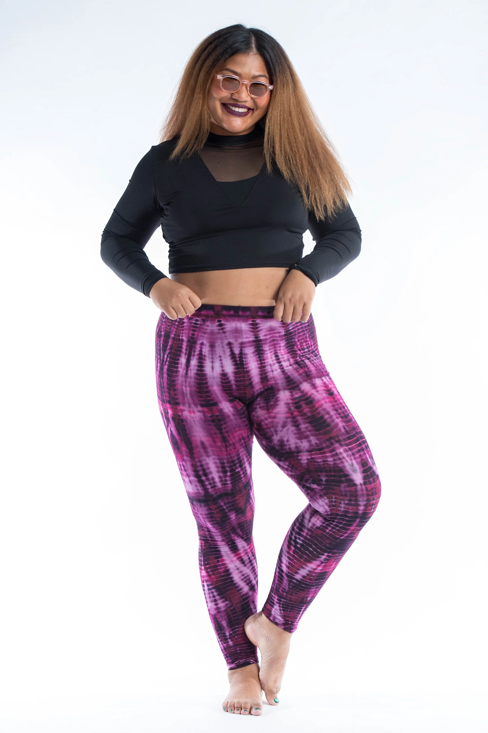 Plus Size Lightning Stripes Tie Dye Cotton Leggings in Purple