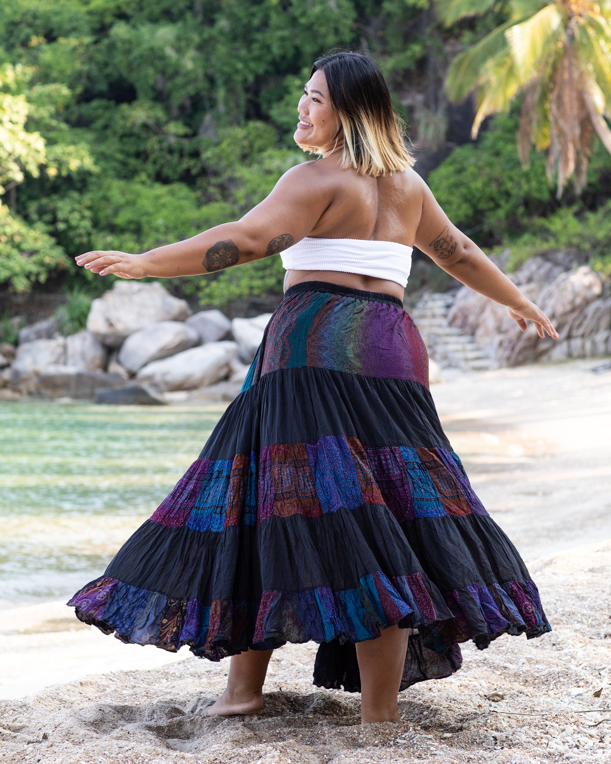 1907-Plus-Size-Patchwork-Long-Skirt-in-Black-6.jpg Plus Size Patchwork Long Skirt in Black