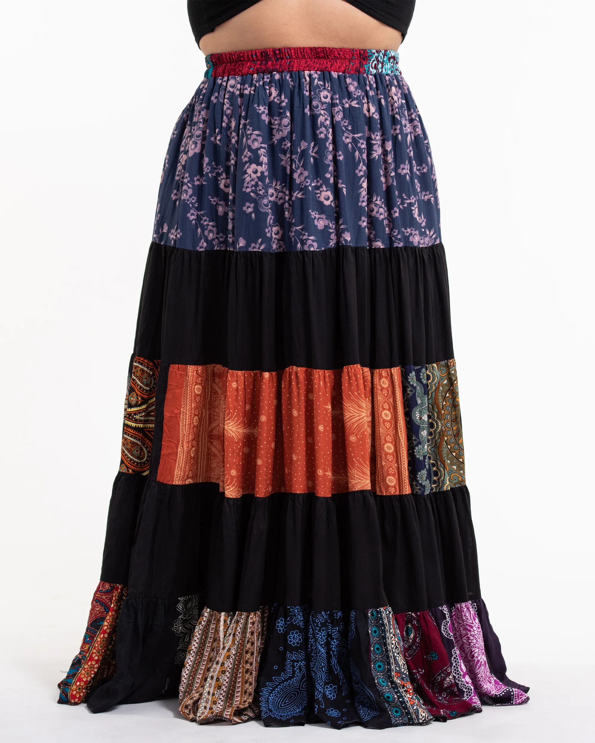 1907-Plus-Size-Patchwork-Long-Skirt-in-Black-7.webp Plus Size Patchwork Long Skirt in Black