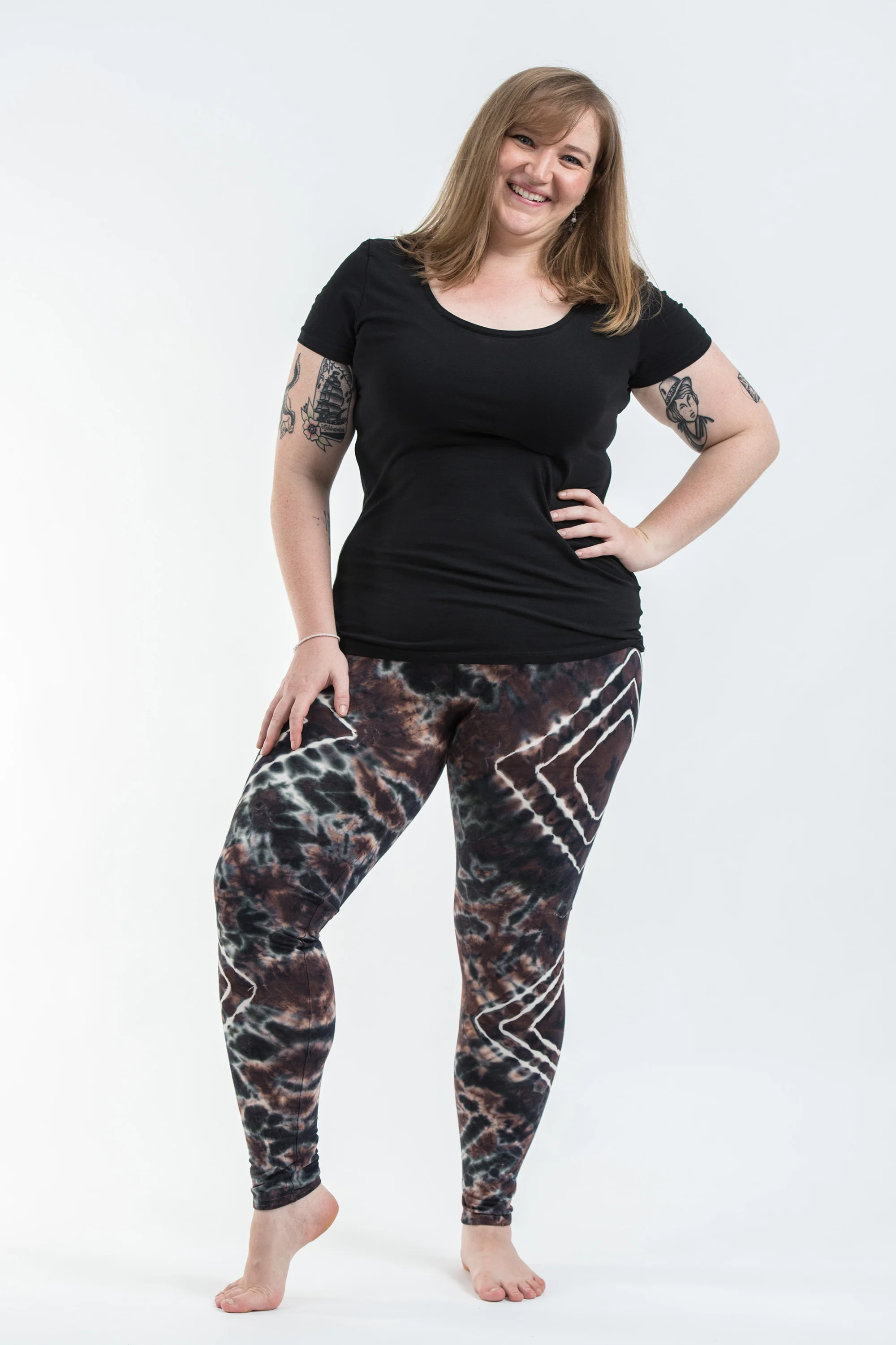 1913-Plus-Size-Diamond-Tie-Dye-Cotton-Leggings-in-Brown-5.webp Plus Size Diamond Tie Dye Cotton Leggings in Brown