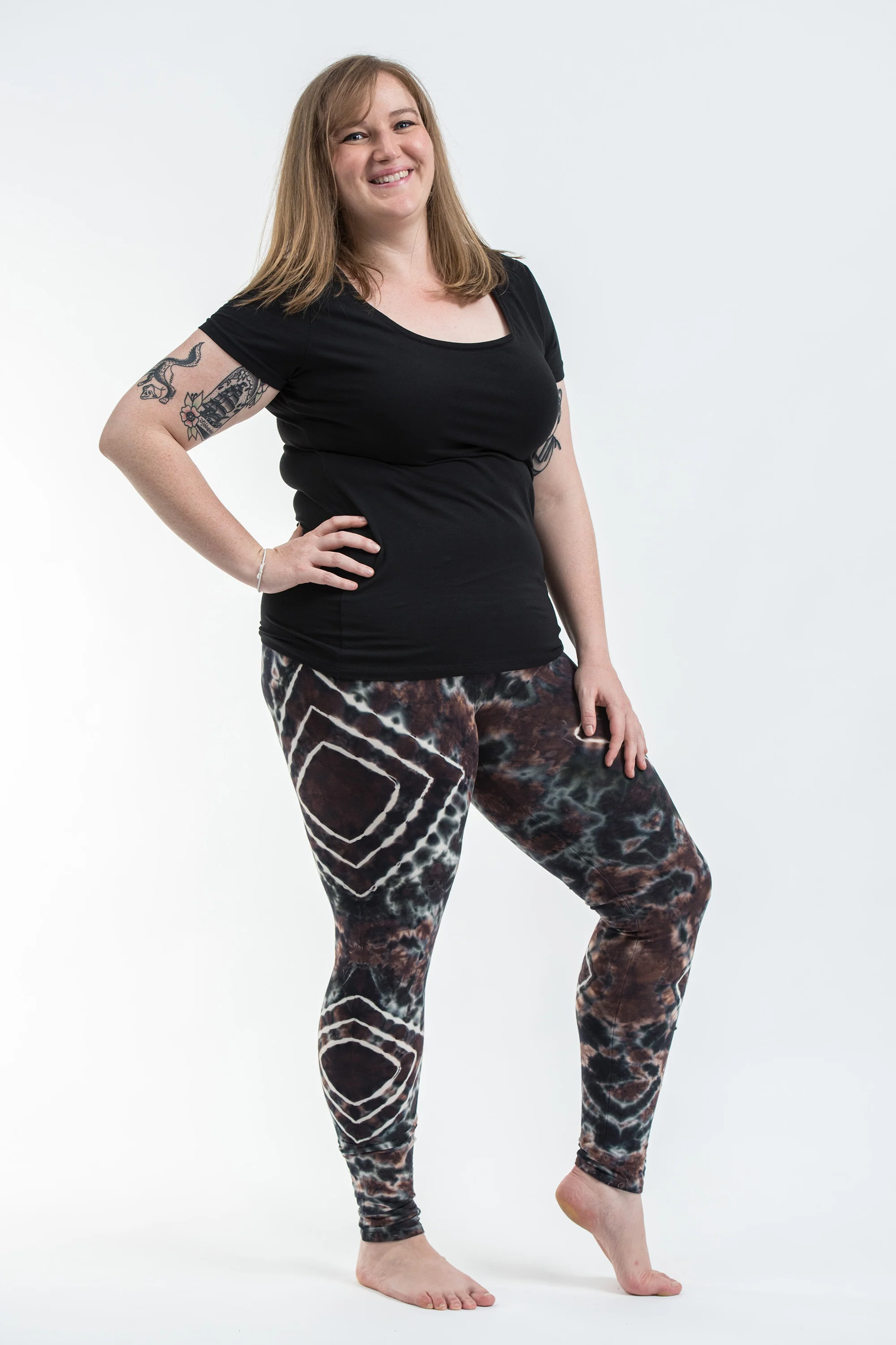 1913-Plus-Size-Diamond-Tie-Dye-Cotton-Leggings-in-Brown-7.webp Plus Size Diamond Tie Dye Cotton Leggings in Brown