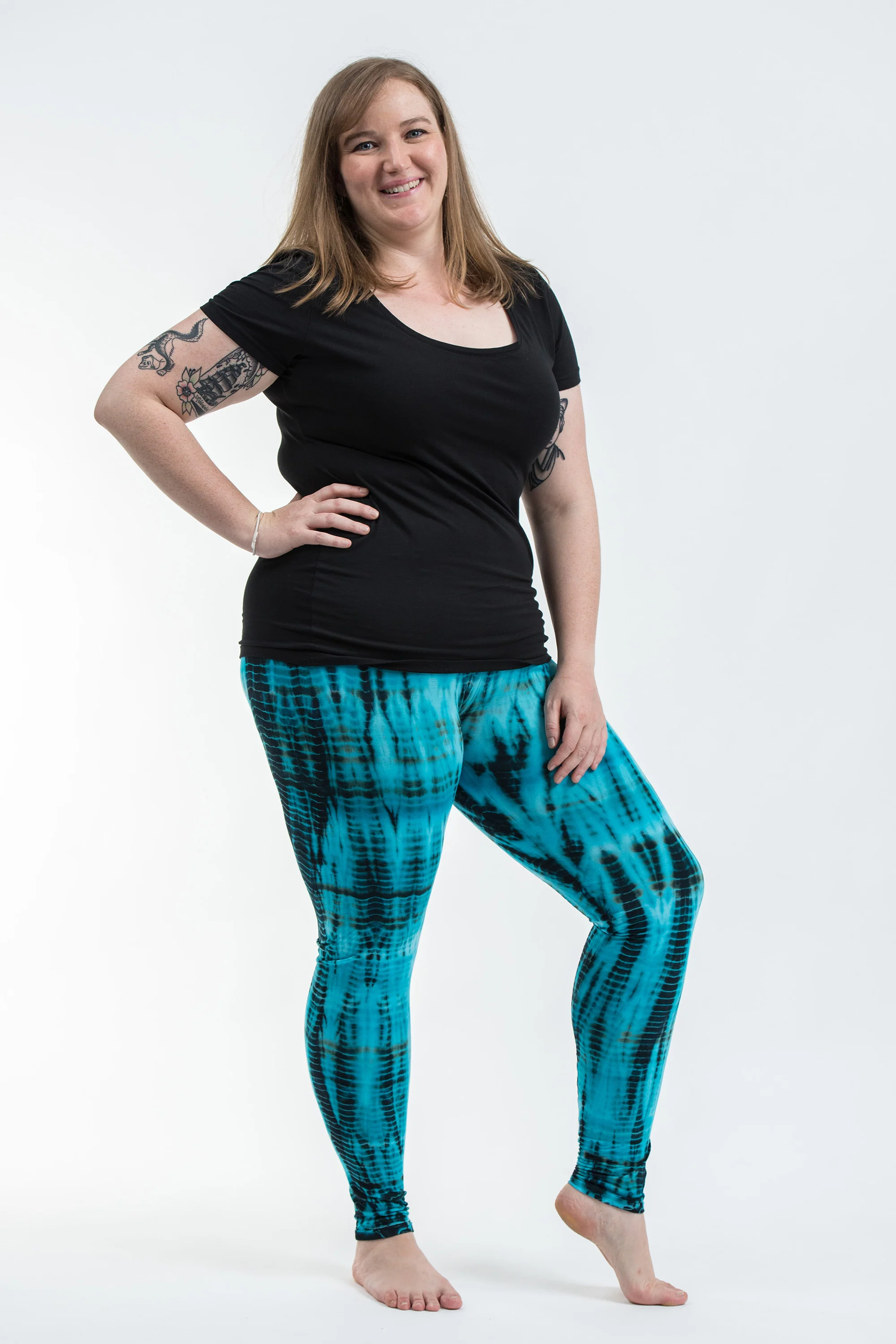 1918-Plus-Size-Lightning-Stripes-Tie-Dye-Cotton-Leggings-in-Turquoise-3.webp Plus Size Lightning Stripes Tie Dye Cotton Leggings in Turquoise