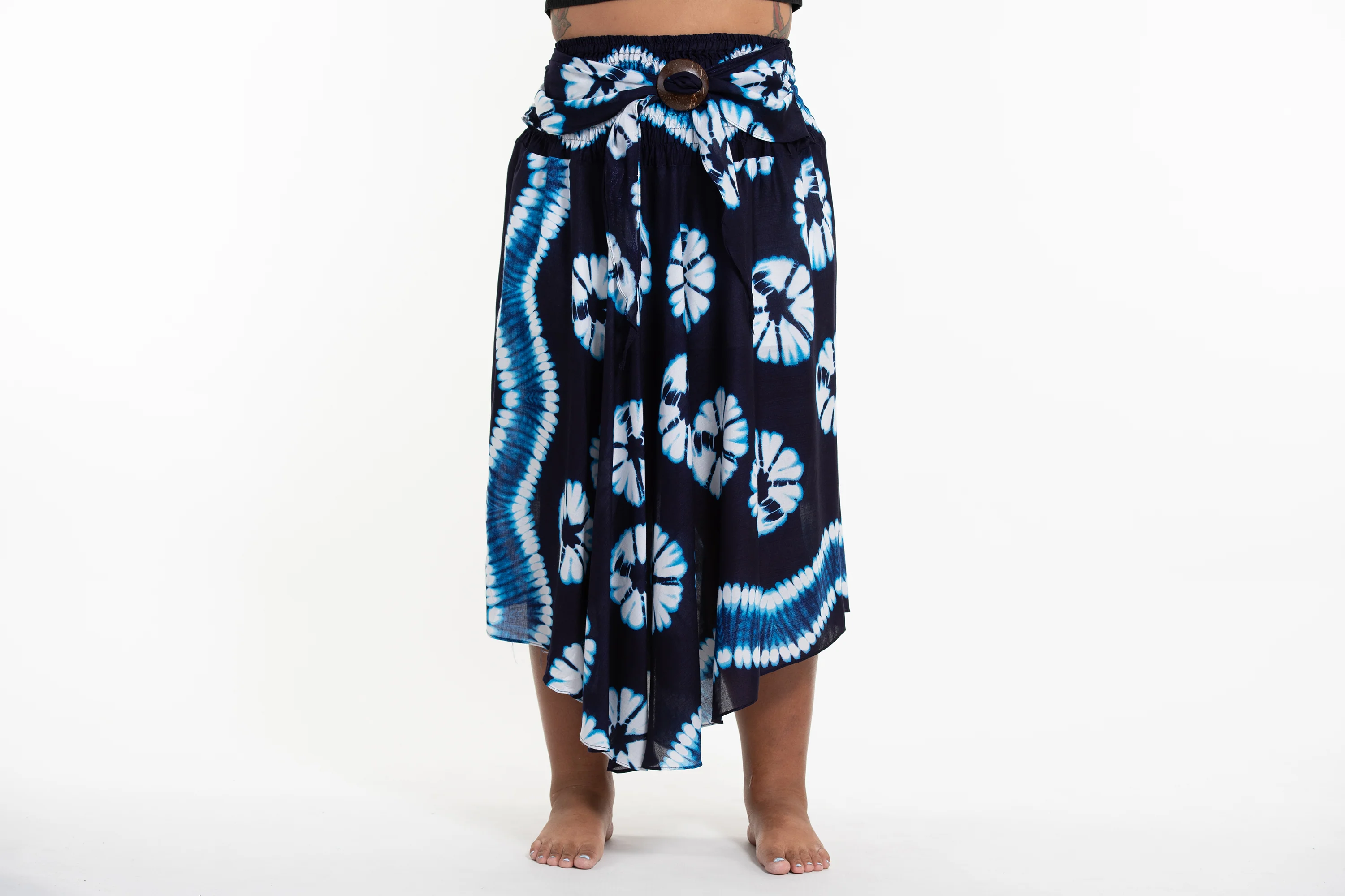 Plus Size Tie Dye Handkerchief Midi Skirt in Indigo