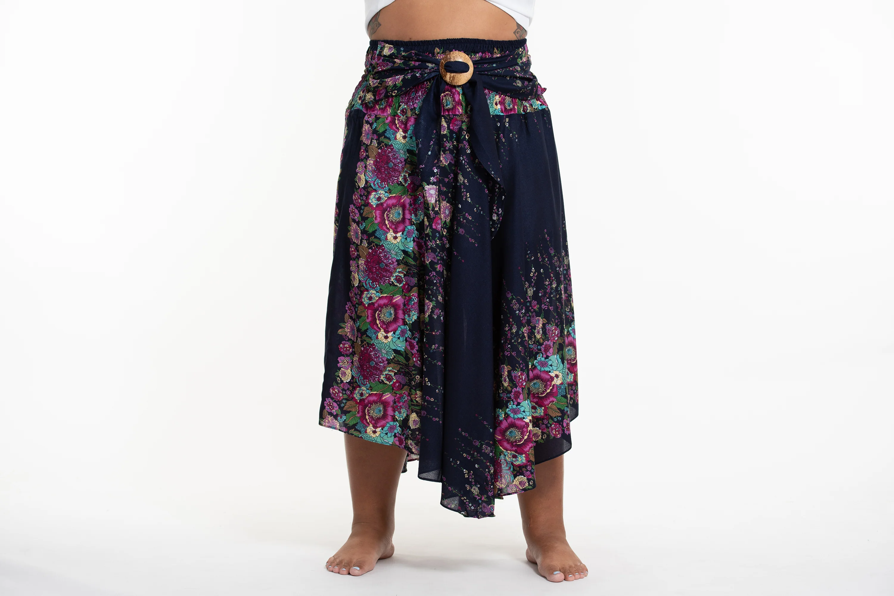 Plus Size Floral Handkerchief Midi Skirt in Blue