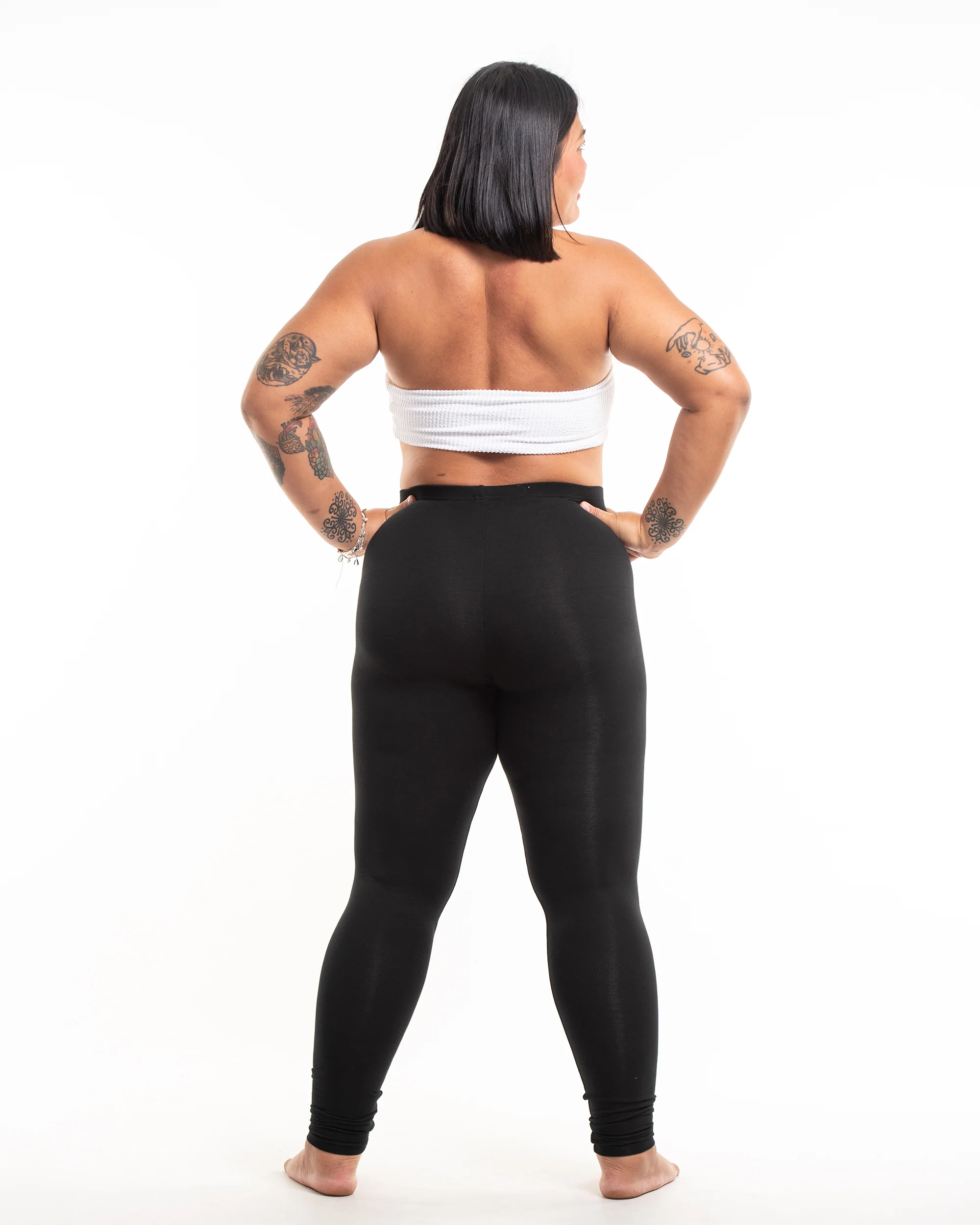 1933-Plus-Size-Solid-Color-Leggings-in-Black-4.webp Plus Size Solid Color Leggings in Black