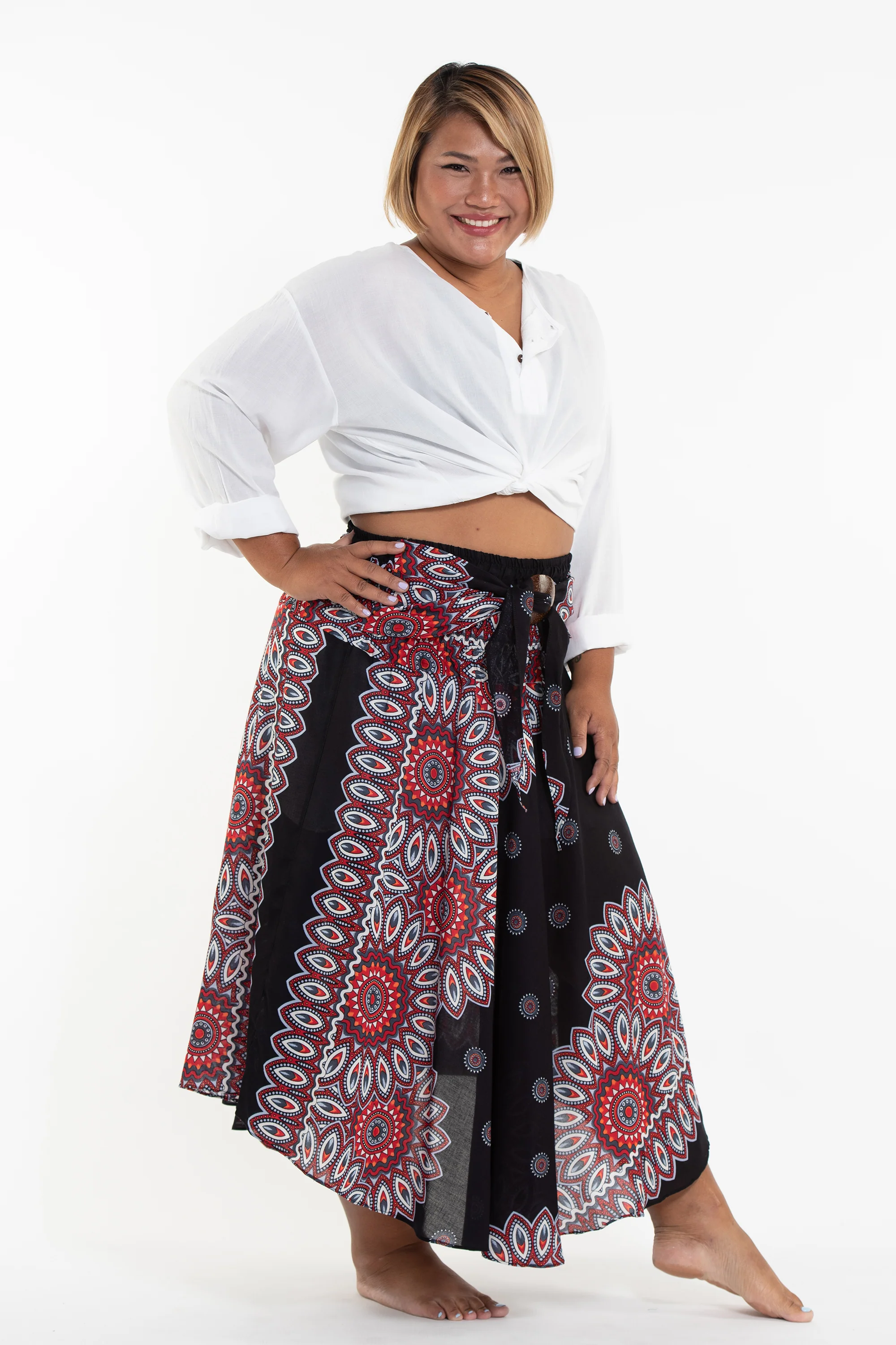 1936-Plus-Size-Mandalas-Handkerchief-Midi-Skirt-in-Black-3.webp Plus Size Mandalas Handkerchief Midi Skirt in Black