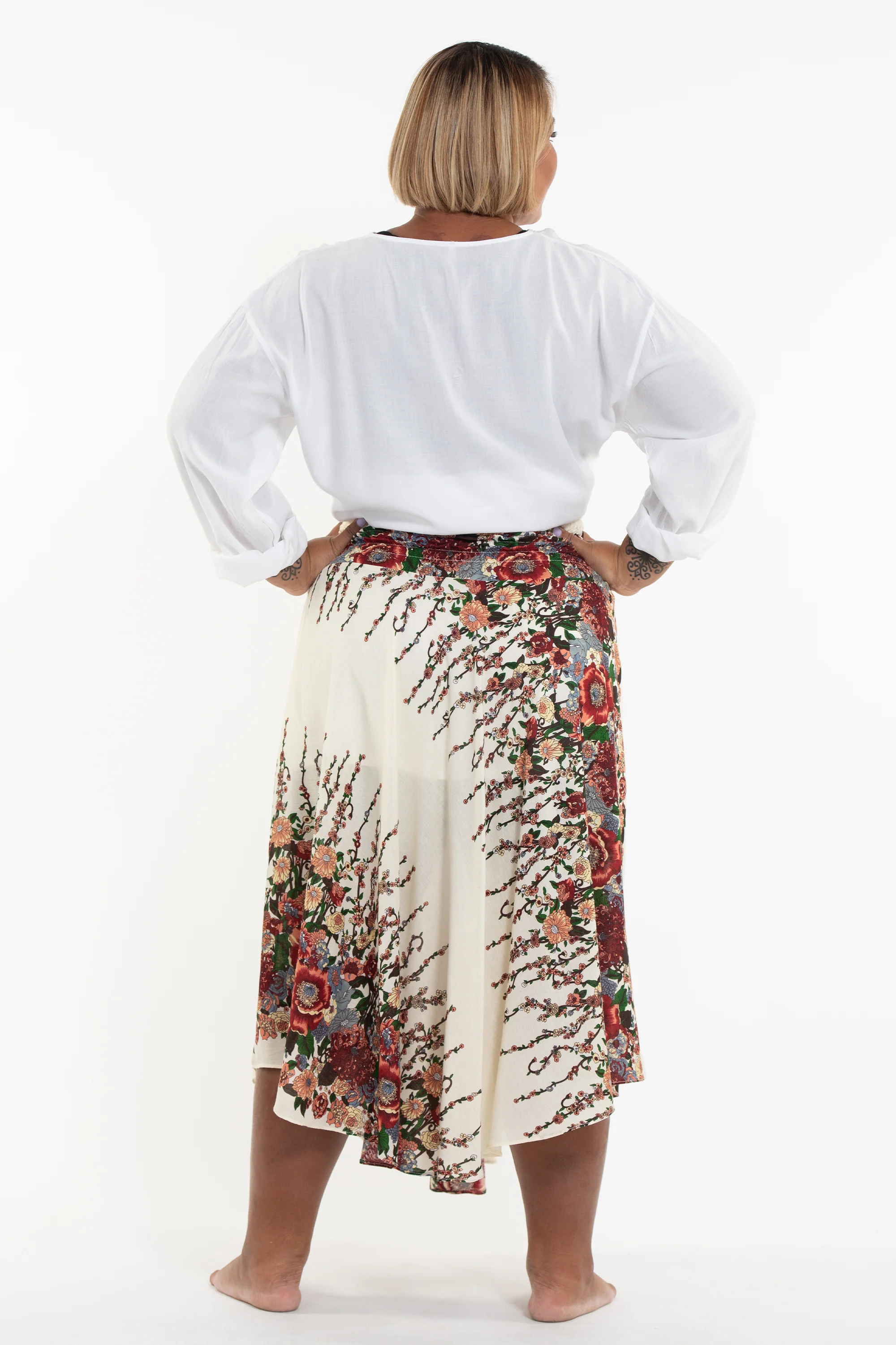 1937-Plus-Size-Floral-Handkerchief-Midi-Skirt-in-Cream-4.webp Plus Size Floral Handkerchief Midi Skirt in Cream