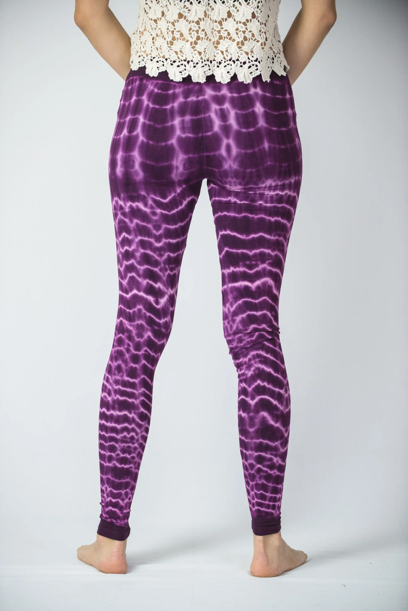 2130-Melting-Stripes-Tie-Dye-Cotton-Leggings-in-Purple-4.webp Melting Stripes Tie Dye Cotton Leggings in Purple