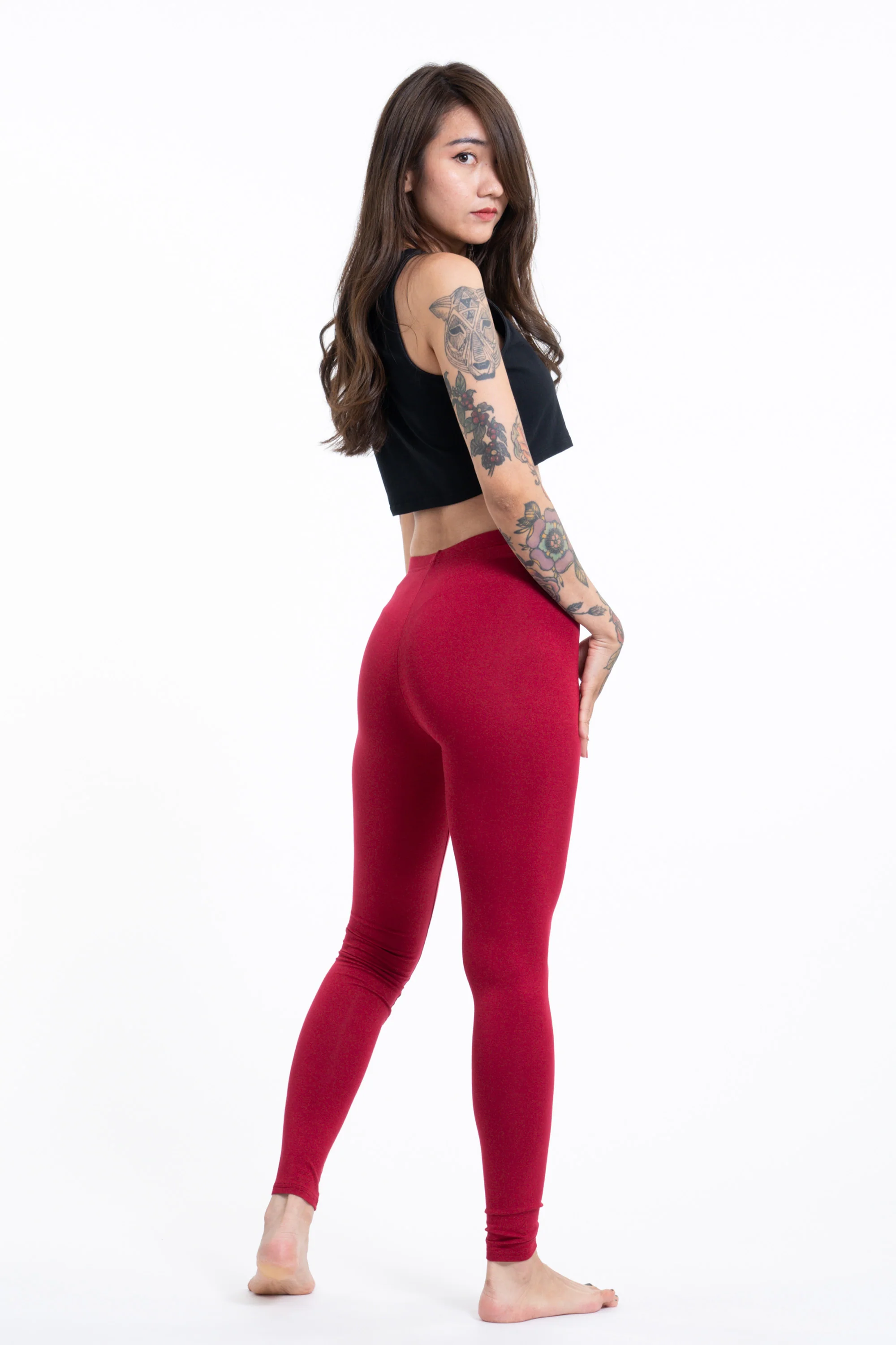 2202-Solid-Color-Cotton-Leggings-in-Red-4.webp Solid Color Cotton Leggings in Red