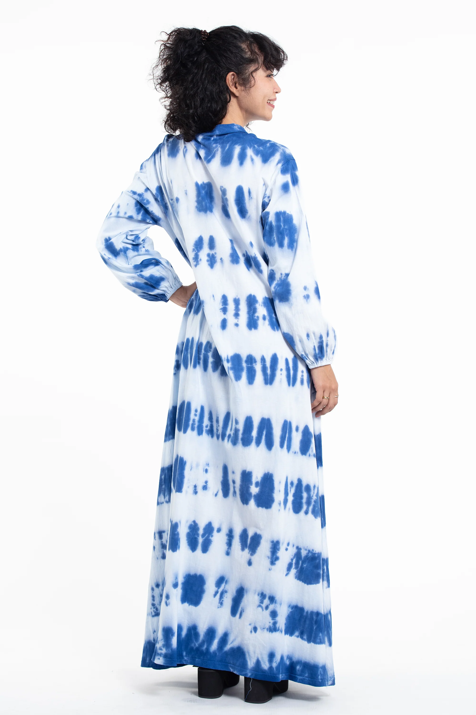 2218-Tie-Dye-Long-Sleeve-Maxi-Dress-in-Blue-4.webp Tie Dye Long Sleeve Maxi Dress in Blue
