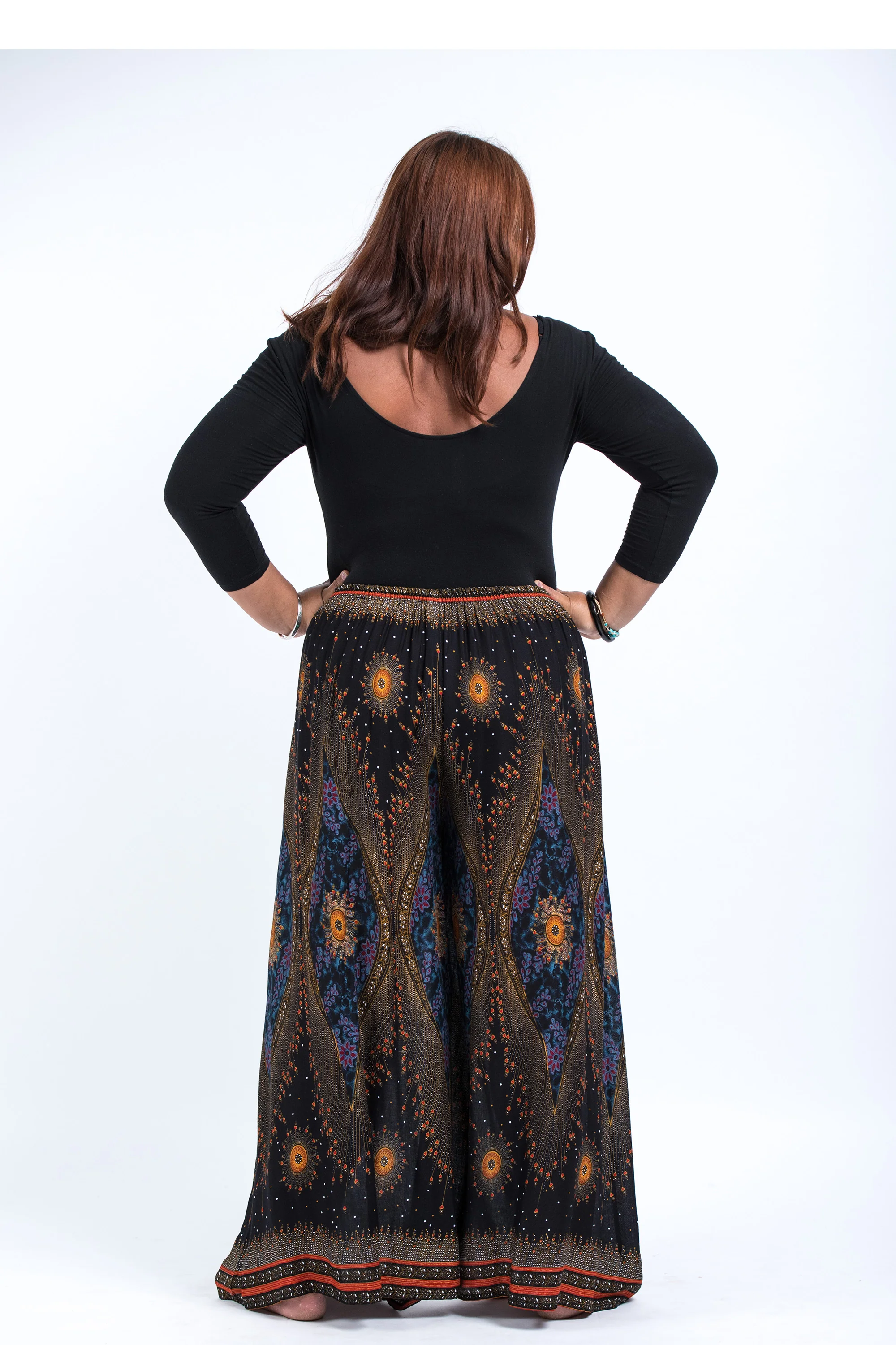 2393-Plus-Size-Peacock-Eyes-Palazzo-Style-Harem-Pants-in-Black-4.webp Plus Size Peacock Eyes Palazzo Style Harem Pants in Black
