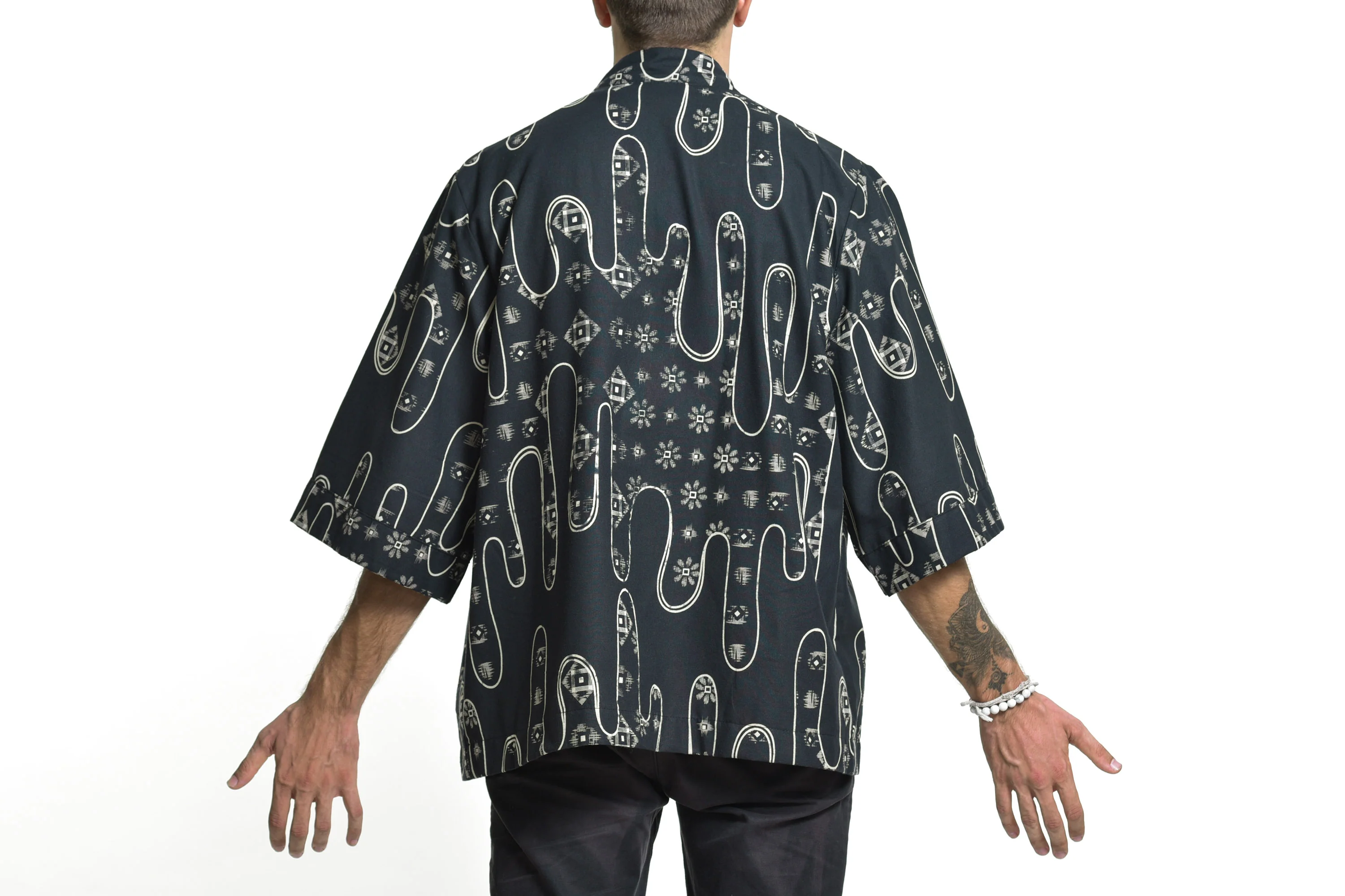 2404-Japanese-Print-Cotton-Kimono-Cardigan-in-Black-3.webp Japanese Print Cotton Kimono Cardigan in Black