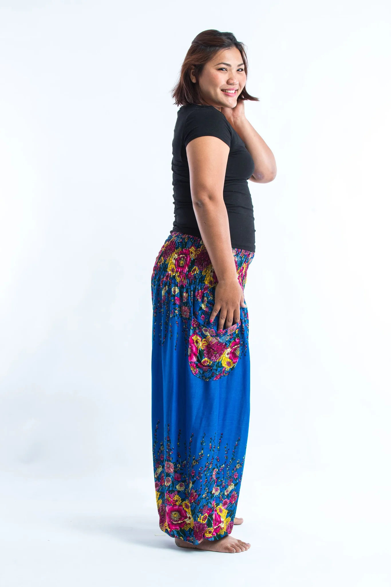 2421-Plus-Size-Floral-Women-s-Harem-Pants-in-Ocean-Blue-3.webp Plus Size Floral Women's Harem Pants in Ocean Blue