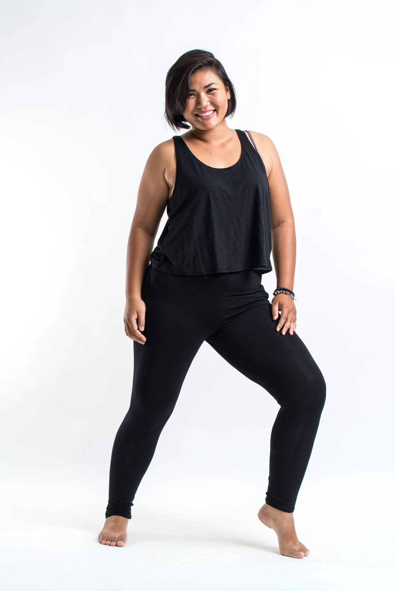 PLUS SIZE Solid Color Leggings in Black