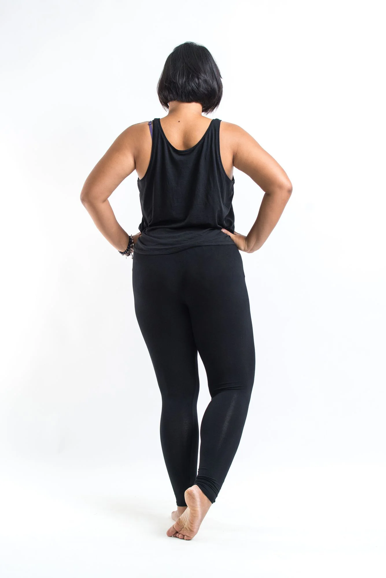 2423-PLUS-SIZE-Solid-Color-Leggings-in-Black-4.webp PLUS SIZE Solid Color Leggings in Black